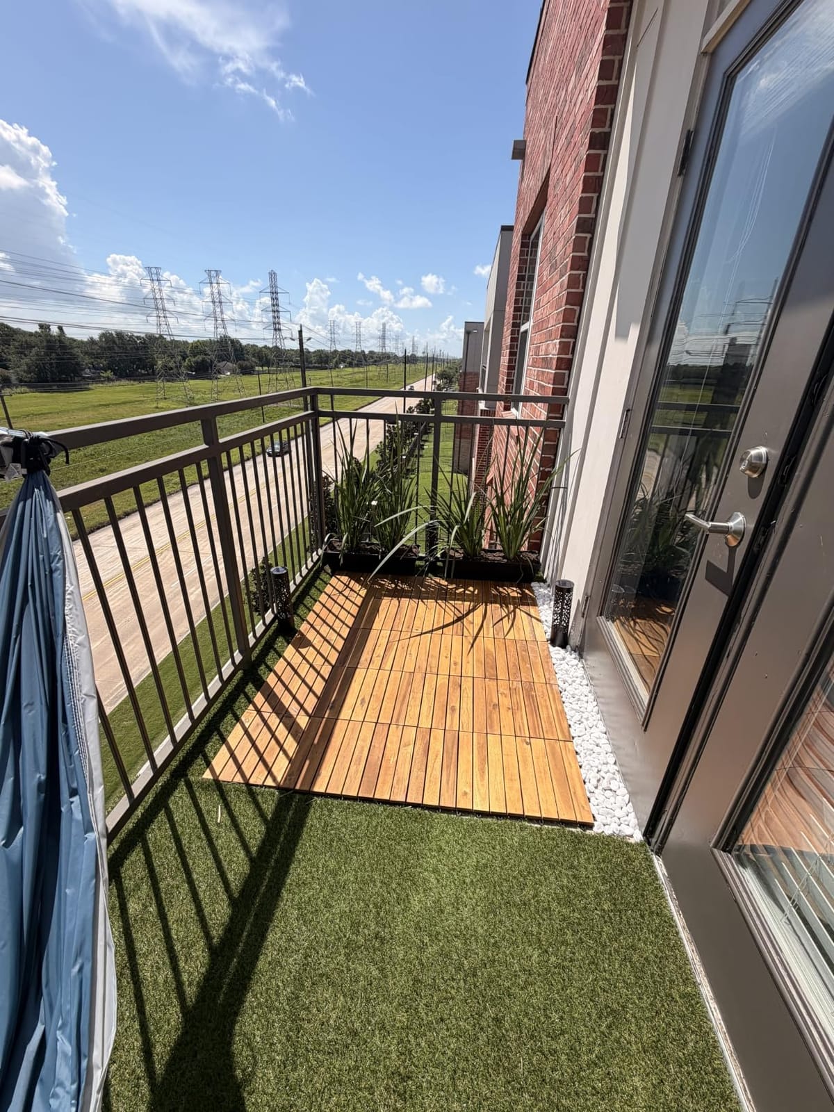 Acacia Interlocking Deck Tiles Outdoor Waterproof, Golden Teak Striped customer photo 1