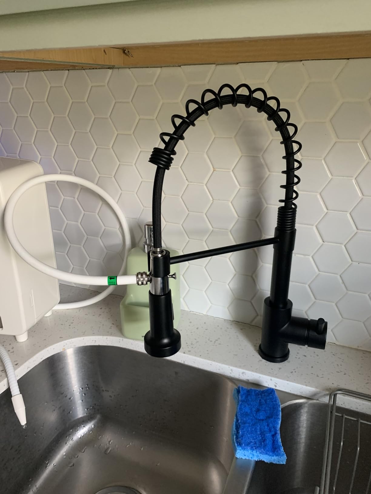 LUFEIDRA Pull-Down Kitchen Faucet with Soap Dispenser, Brushed Nickel | High-Arc Spring Design, 2 Spray Modes, SUS304 Body, Single-Handle Control, and Deck Plate for 1- or 3-Hole Sinks customer photo 1