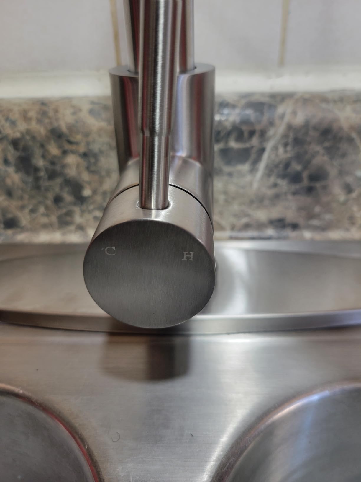 LUFEIDRA Pull-Down Kitchen Faucet with Soap Dispenser, Brushed Nickel | High-Arc Spring Design, 2 Spray Modes, SUS304 Body, Single-Handle Control, and Deck Plate for 1- or 3-Hole Sinks customer photo 2