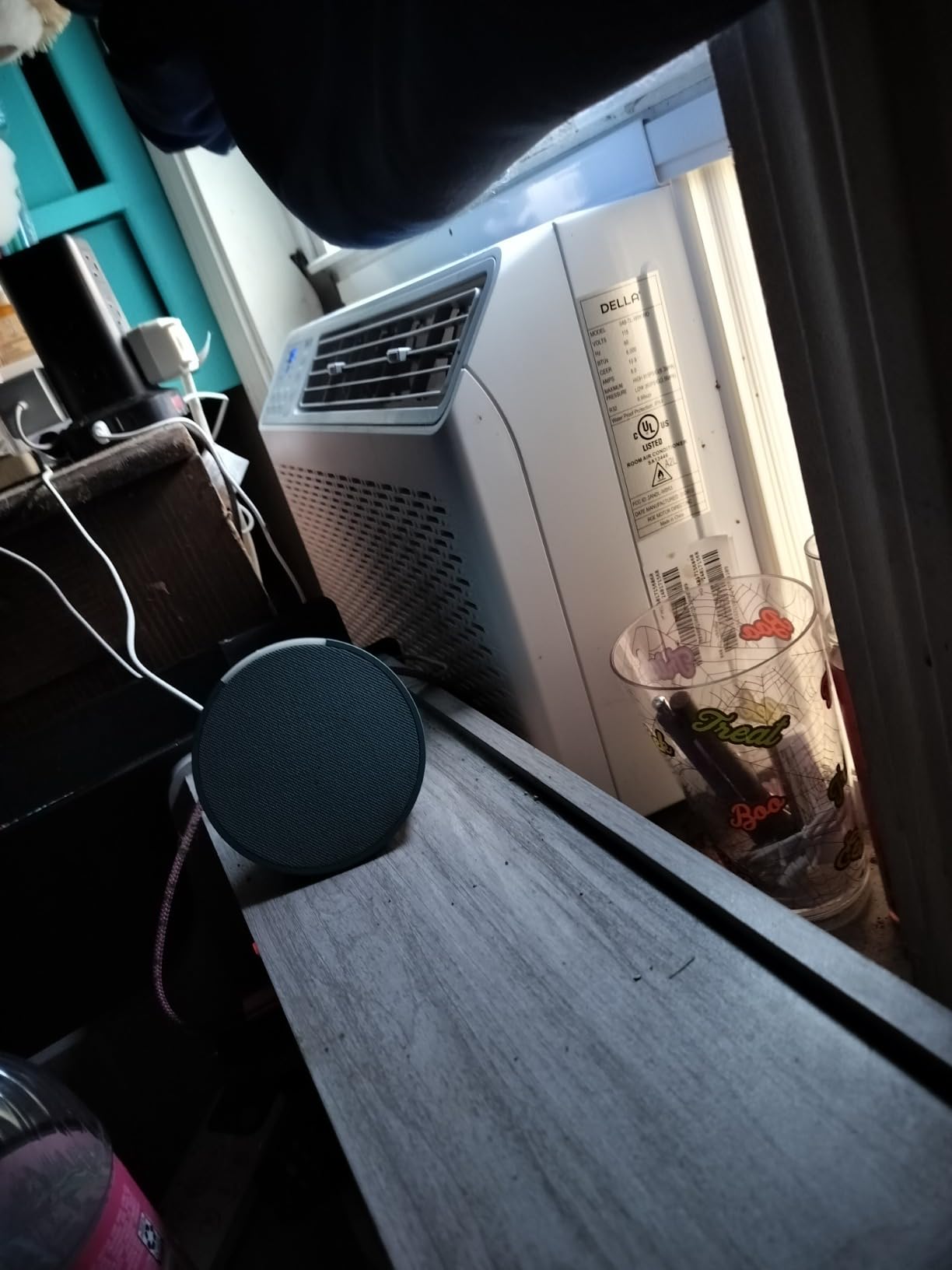 DELLA 5000 BTU Smart Window Air Conditioner, Works with Alexa and WiFi, Fan, Cools up to 150 Sq. Ft, Small Room AC Unit with GEO Location, Remote Control, Dehumidifier, Eco, Easy Install customer photo 1