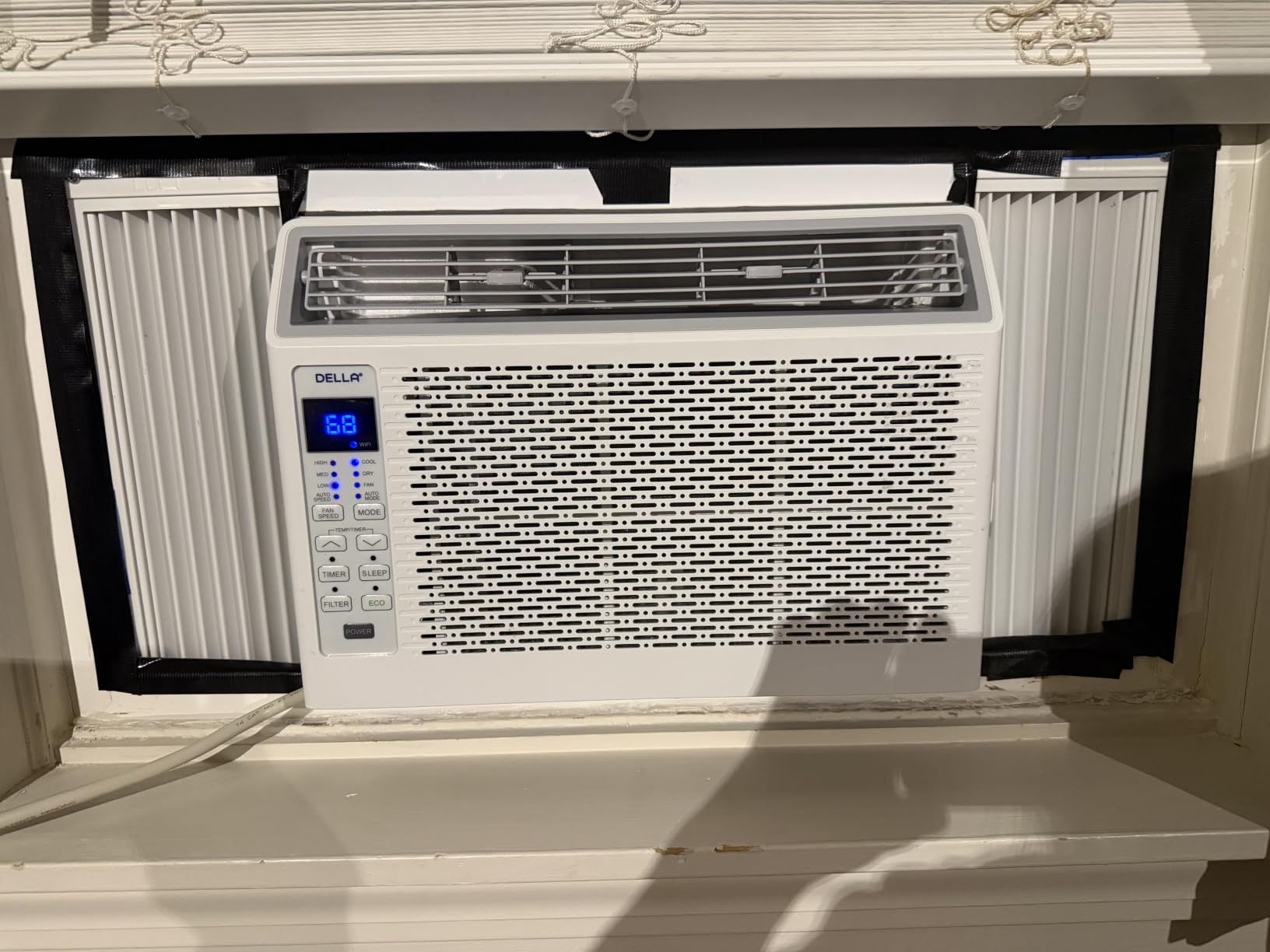 DELLA 5000 BTU Smart Window Air Conditioner, Works with Alexa and WiFi, Fan, Cools up to 150 Sq. Ft, Small Room AC Unit with GEO Location, Remote Control, Dehumidifier, Eco, Easy Install customer photo 2