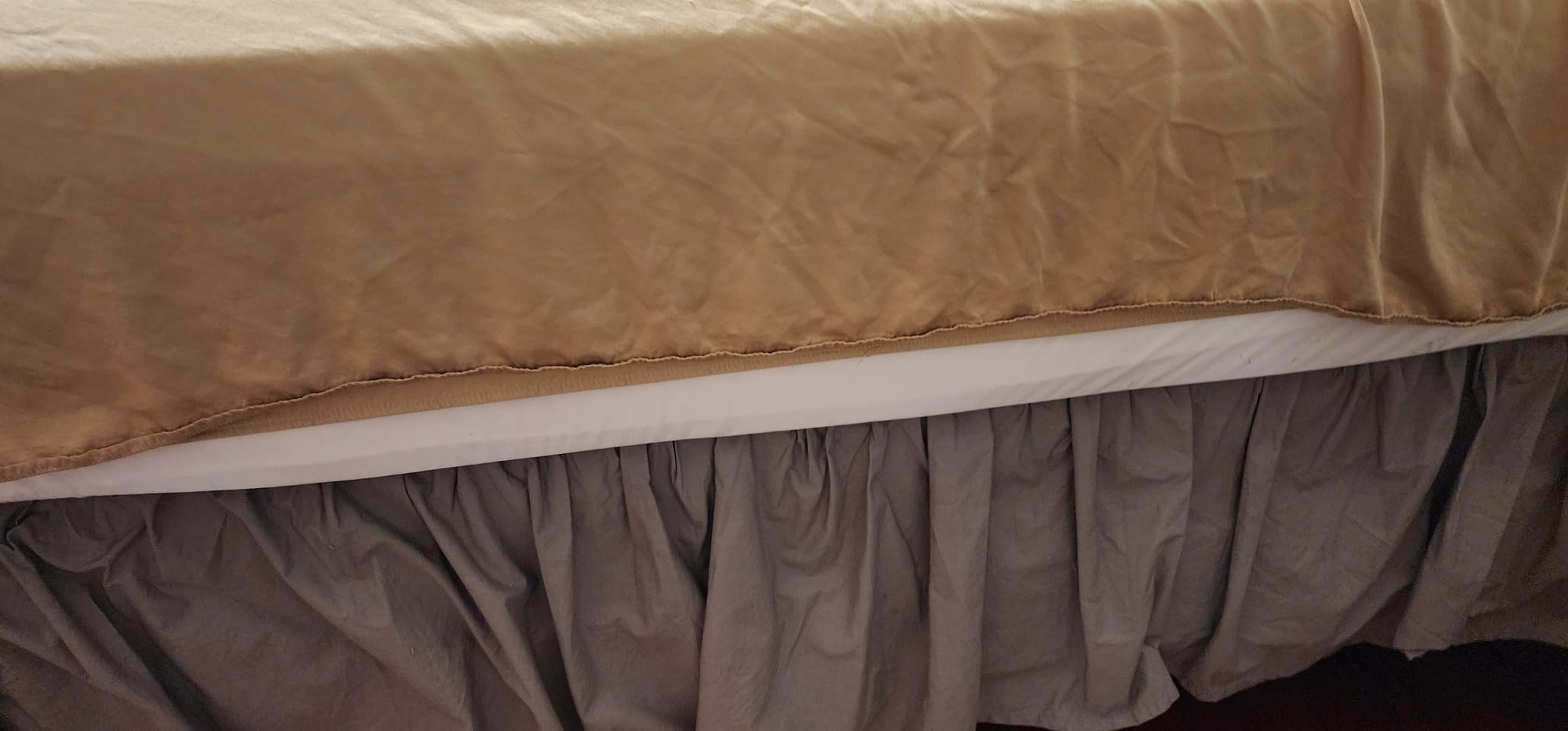 Cosy House Collection 100% Rayon Derived from Bamboo Bed Sheet Set | Cooling, Breathable, Silky Soft 4-Piece Deep Pocket Bedding Set (King, Sky Blue) customer photo 1