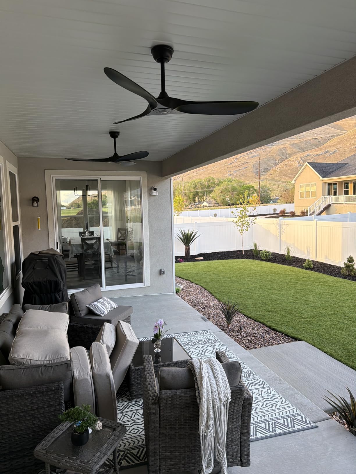 Obabala Black Outdoor Ceiling Fan, 52 in Ceiling Fans No Light with Remote Control, 3 Blades, 6 Speed Reversible DC Motor Modern for Patios, Living Room, Bedroom, Porch customer photo 1