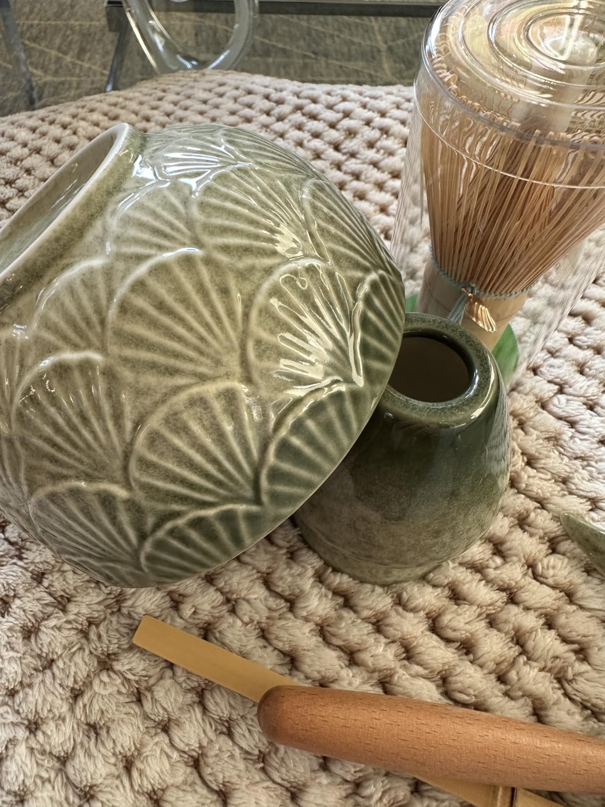 Doorsisun Matcha Whisk Set, Ceramic Matcha Kit Set Includes Matcha Bowl, Bamboo Whisk and Holder, Bamboo Scoop, Scoop Rest and Sifter - 6 Pcs for Tea Ceremony, Gifts for Family/Friend(Mottled Green) customer photo 1