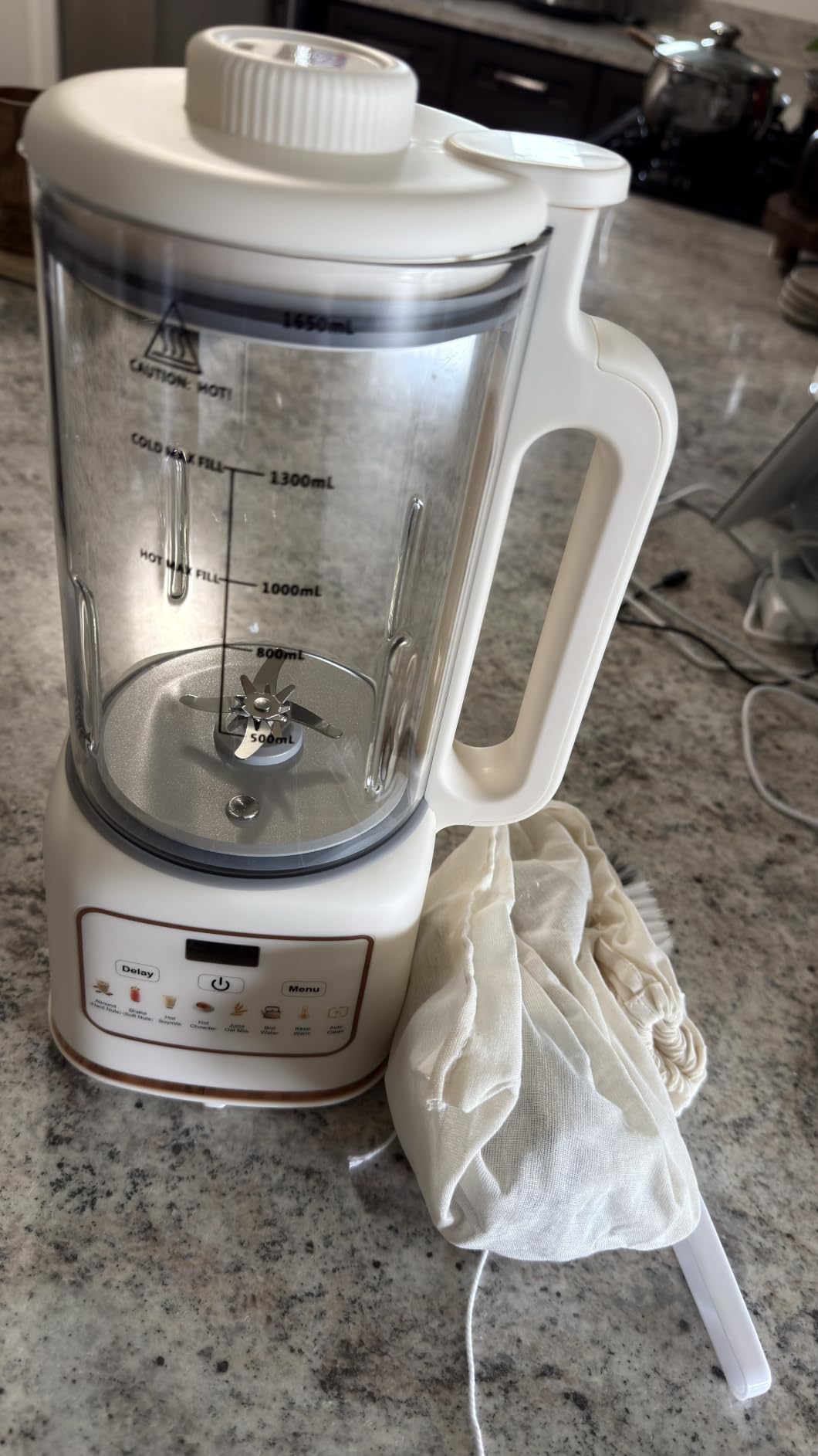 10 in 1 Nut Milk Maker Machine, 55oz Automatic Soy Milk Maker Blender, Homemade Soy Milk, Almond Milk, Oat Milk, Juice, Plant Based and Non Dairy Beverages (white) customer photo 1