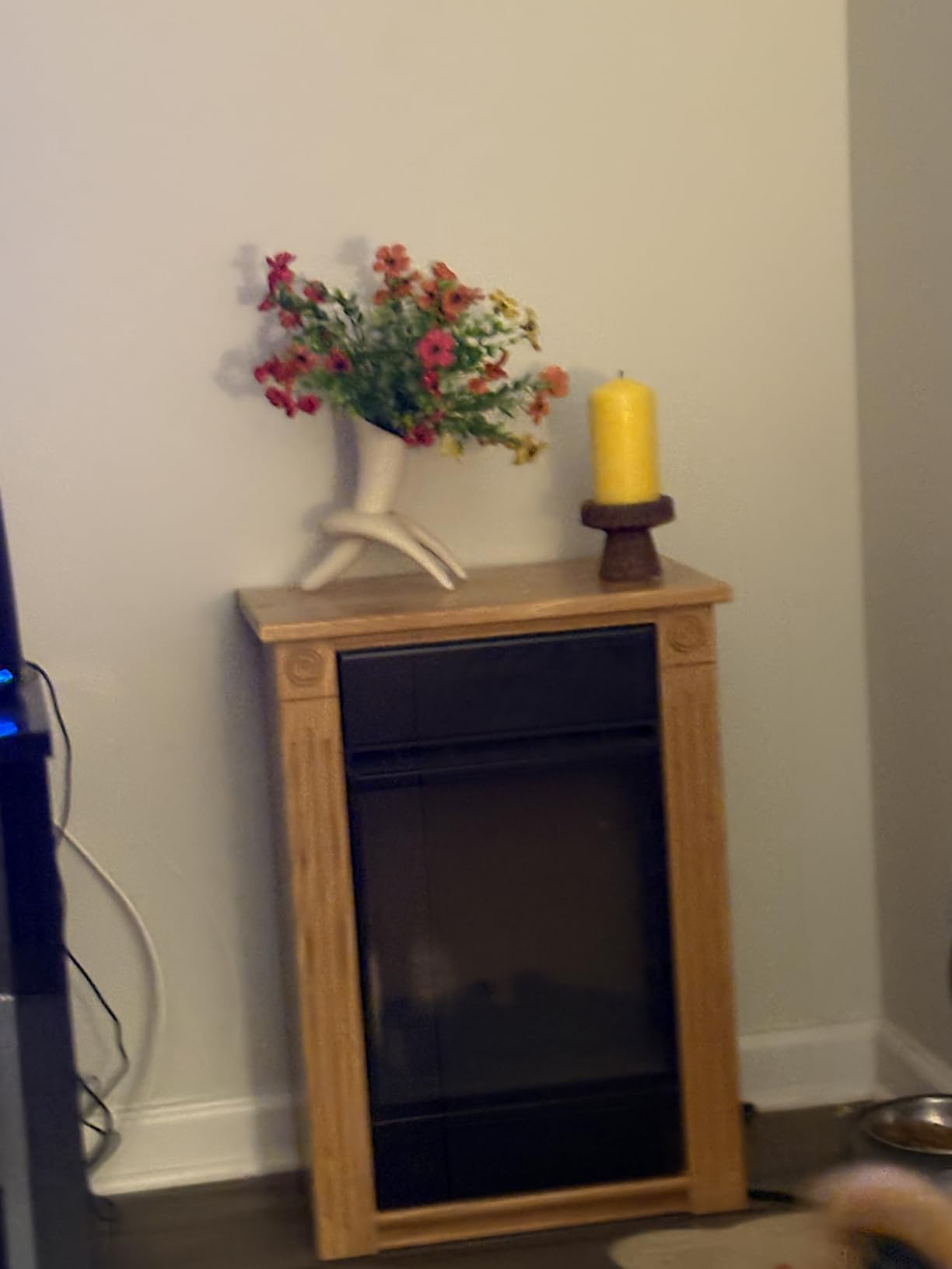 Modern Abstract Ceramic Vase 7.3