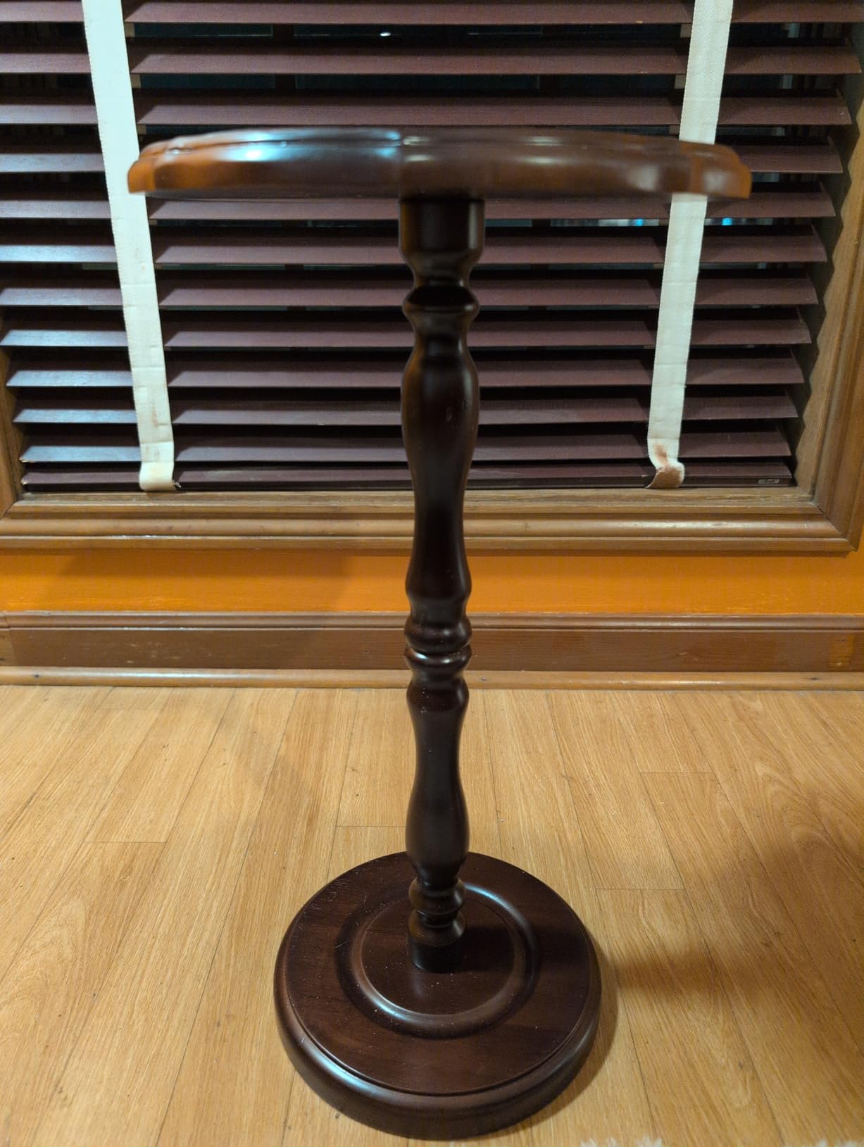 26.3-inch High Round Side Table, 100% Solid Wood Small Drink Table | Stable Pedestal Side Table Small Side Table Living Room, End Table Accent Table for Bedroom, Couch, Corners and Office, Brown customer photo 2