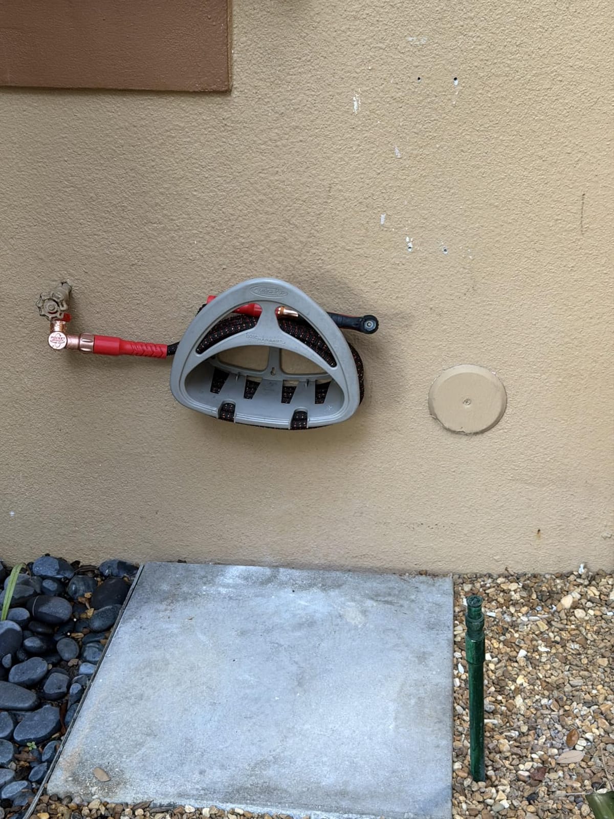 Pocket Hose Ballistic 100 FT Expandable Garden Hose, No-Kink, As Seen on TV customer photo 1