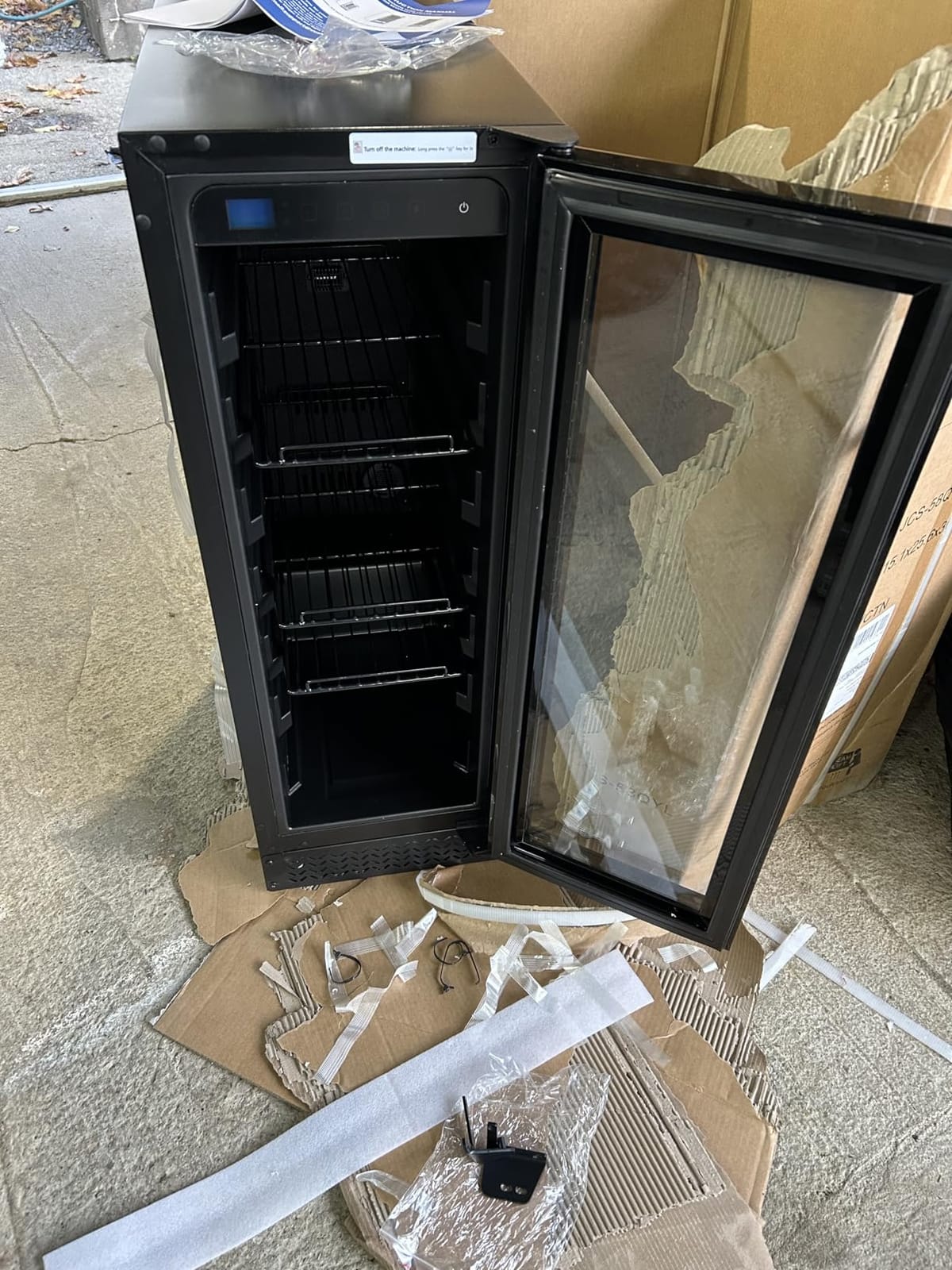 24 Inch Outdoor Beverage Refrigerator, 180 Cans Drink Fridge with Stainless Steel Door Built-In or Freestanding, Outdoor Fridge for Patio & Waterproof for Soda Beer Wine customer photo 1