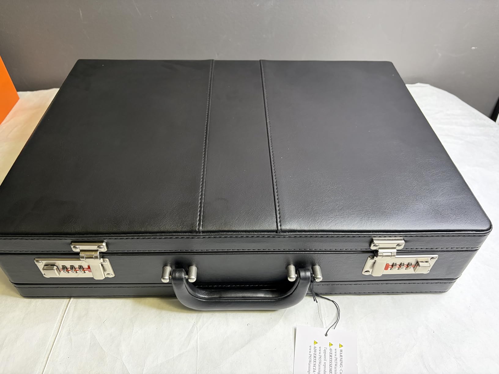 LYS Carrying Case (Attaché) Document - Black customer photo 1