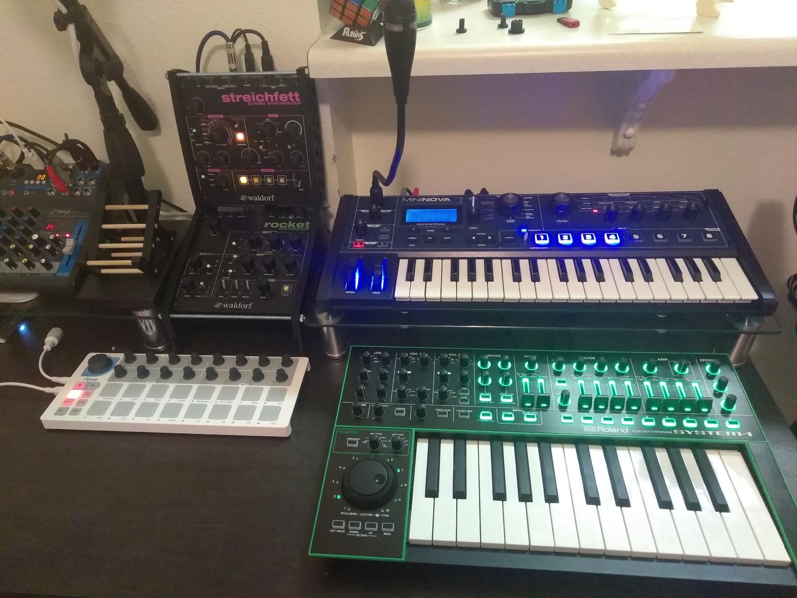 Novation MiniNova Analog Modeling Synthesizer customer photo 2