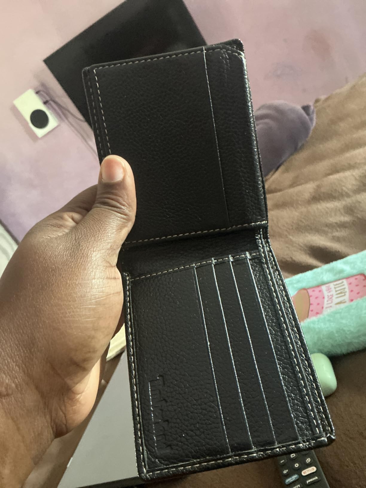 Timberland Men's Leather Wallet With Attached Flip Pocket customer photo 2