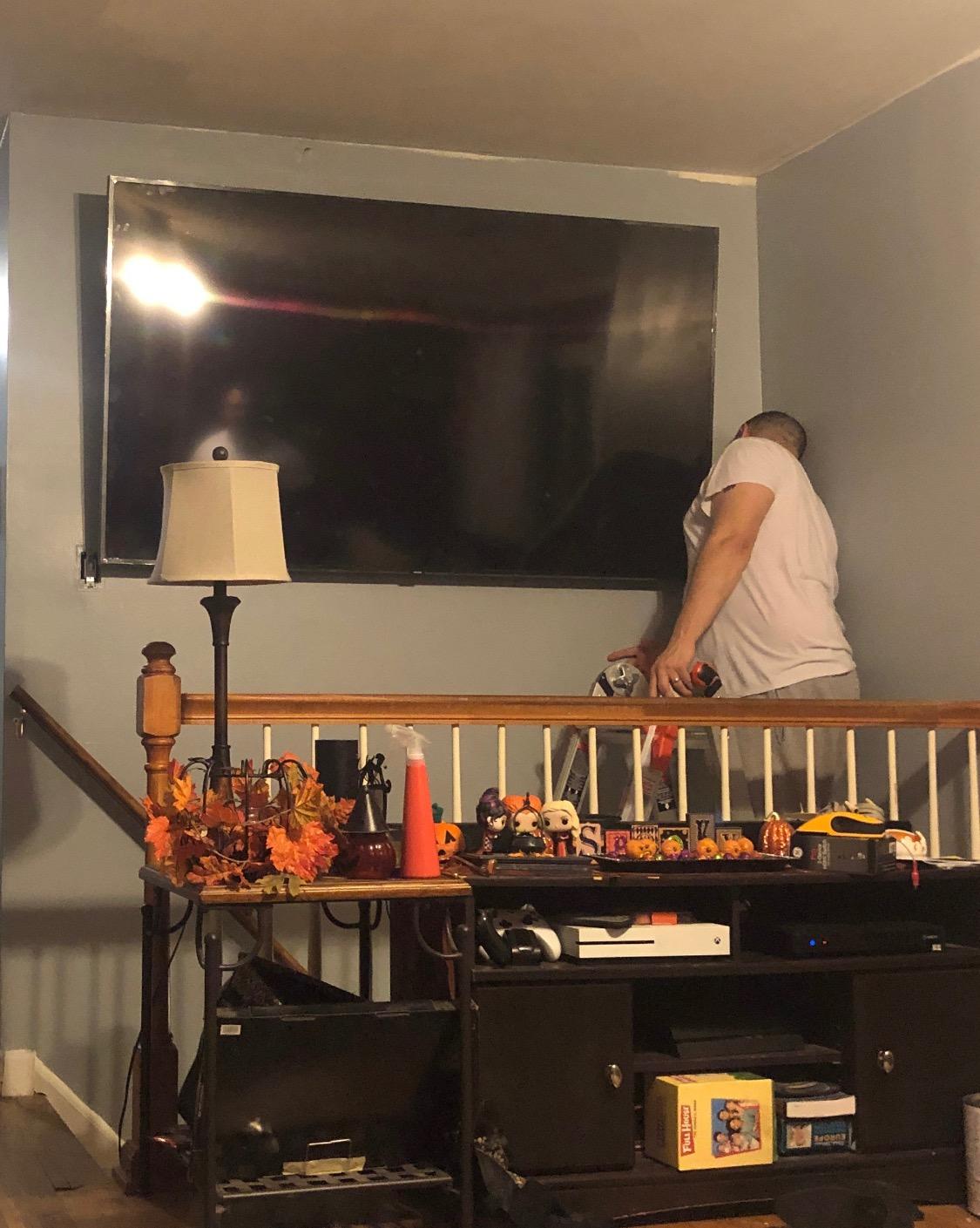 Little Giant Velocity, Aluminum Ladder, 26 ft Reach, 15426-001 | Telescoping Multi-Position Ladder with Extension, A-Frame, 90-Degree & Trestle Modes, Tip & Glide Wheels, 300 lbs. Rating customer photo 1