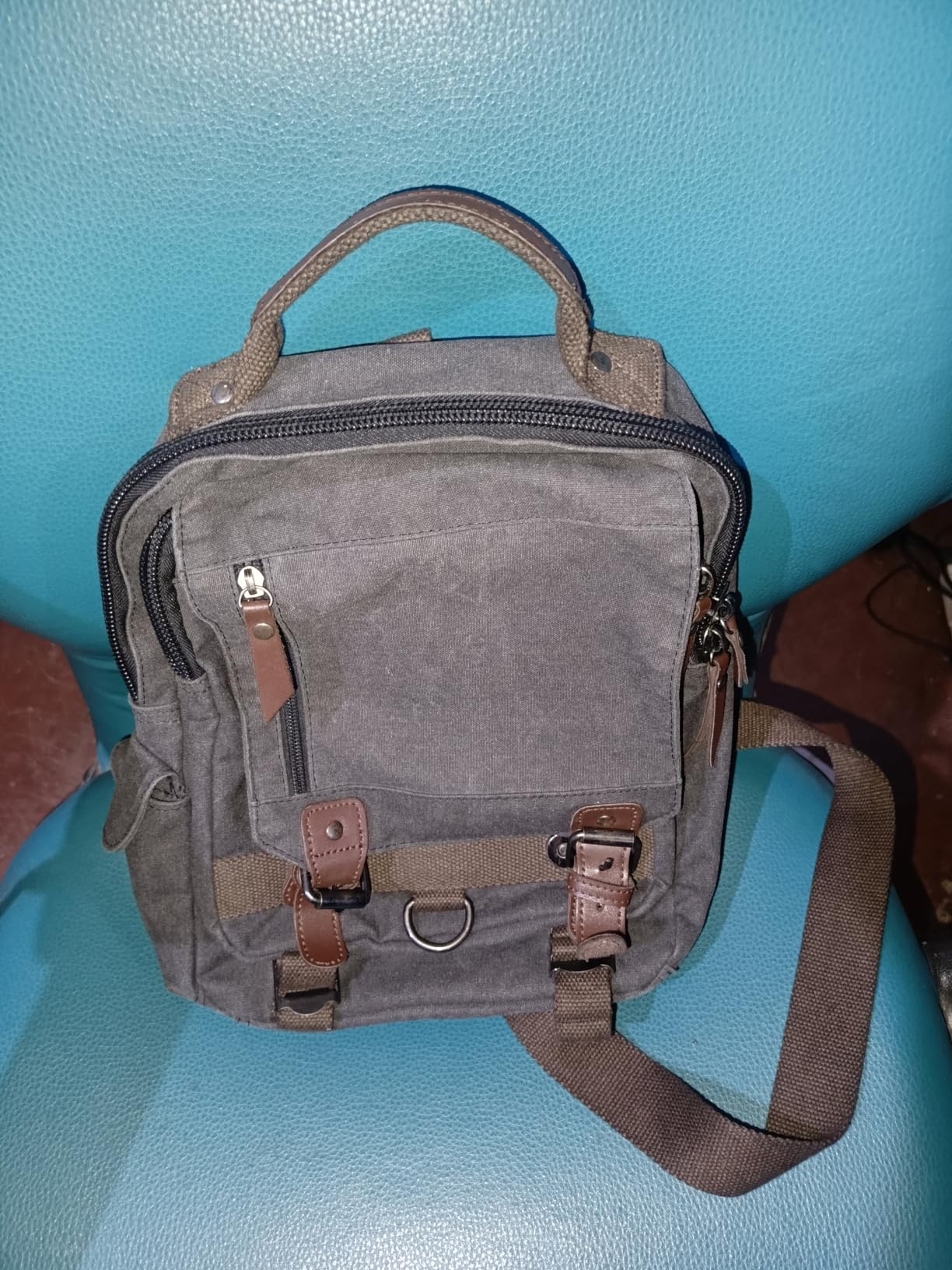 Leaper Retro Canvas Messenger Bag — Unisex Crossbody Shoulder Sling Bag for Travel, Work & Daily Use customer photo 1