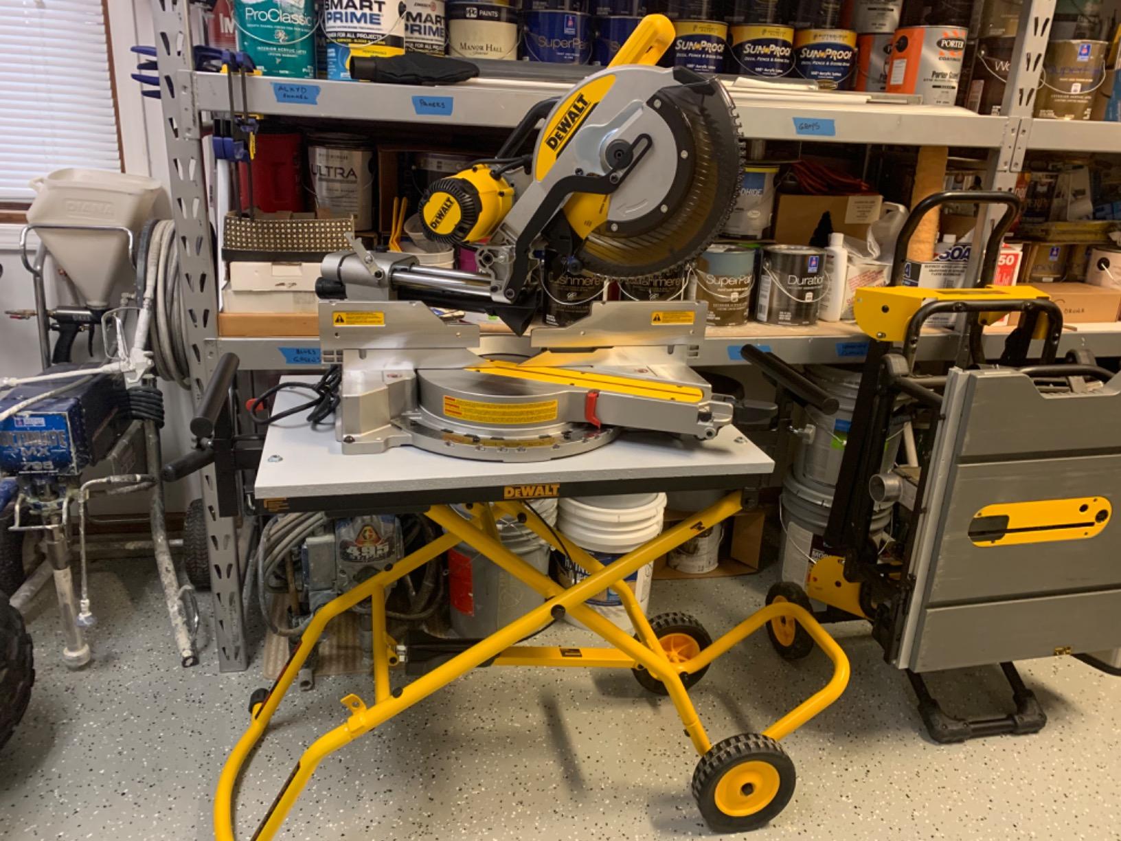 DEWALT Miter Saw, 12 Inch Double Bevel Sliding Compound Miter Saw, Includes Blade Wrench and Clamp, Increased Crosscut Capacity, Powerful 3800 RPM Motor 15 Amp (DWS779) customer photo 1