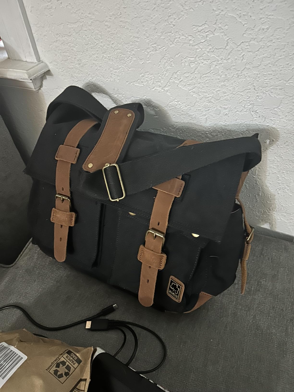 Sechunk Vintage Military Leather Canvas Laptop Bag Messenger Bags Medium customer photo 1