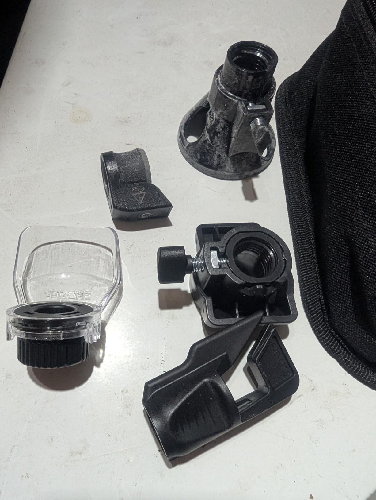 Dremel 4300-5/40 Rotary Tool Kit with Pivot Light and 40 Accessories customer photo 1