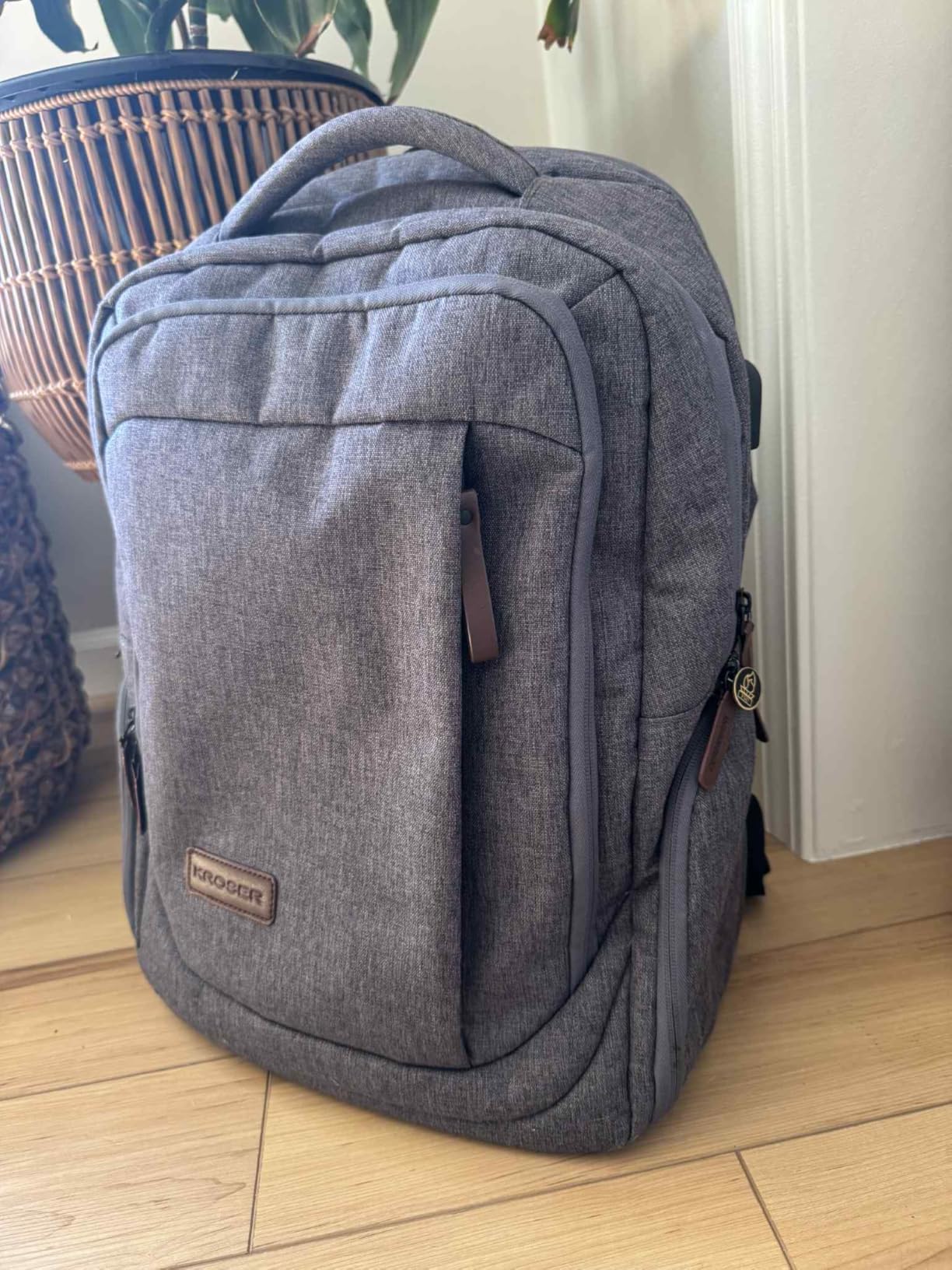 KROSER Laptop Backpack Computer Backpack 17.3 Inch for Men-Charcoal Black customer photo 1