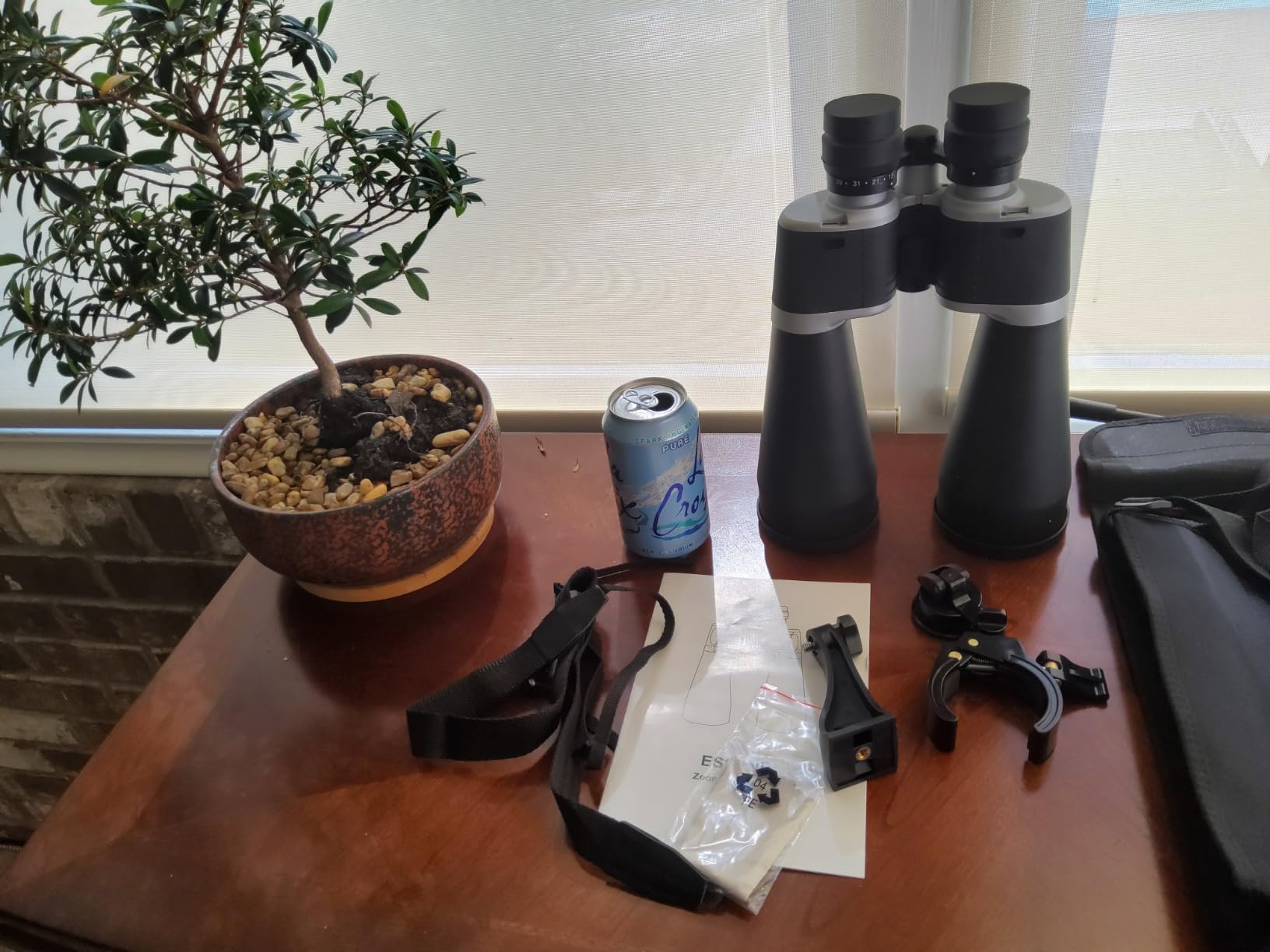 ESSLNB Astronomy Binoculars 13-39X70 Zoom Giant Binoculars with Tripod Adapter Phone Adapter and Case for Bird Watching Hunting and Stargazing (13-39X70) customer photo 1