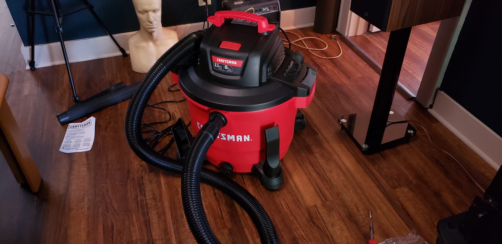 CRAFTSMAN CMXEVBE17595 16 Gallon 6.5 Peak HP Wet Dry Shop Vacuum customer photo 2