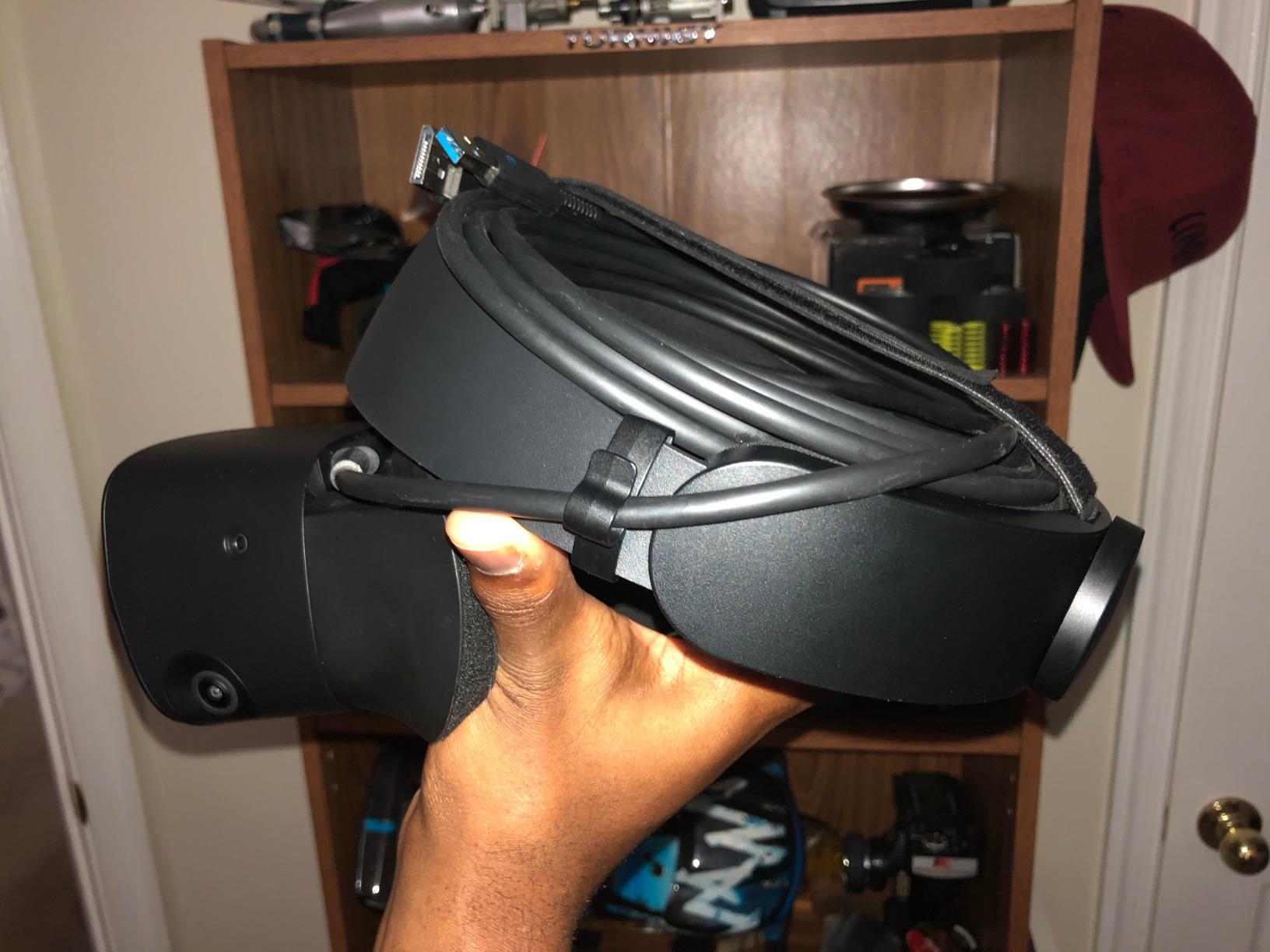 Oculus Rift S PC-Powered VR Gaming Headset customer photo 1