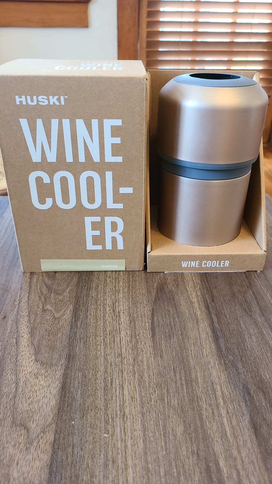 Huski Wine Chiller | Award Winning Iceless Design | Keeps Wine Cold up to 6 Hours | Wine Accessory | Next Generation Ice Bucket | Fits Some Champagne Bottles | Perfect Gift for Wine Lovers (Stainless) customer photo 1