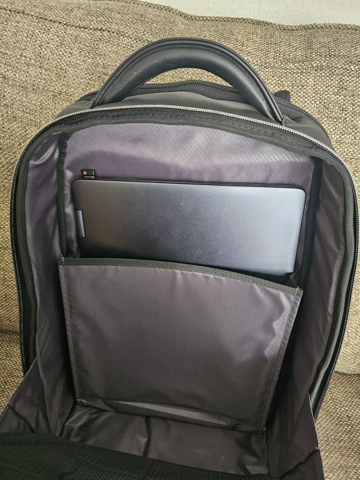 Samsonite Classic Leather Backpack, Cognac , One Size customer photo 1