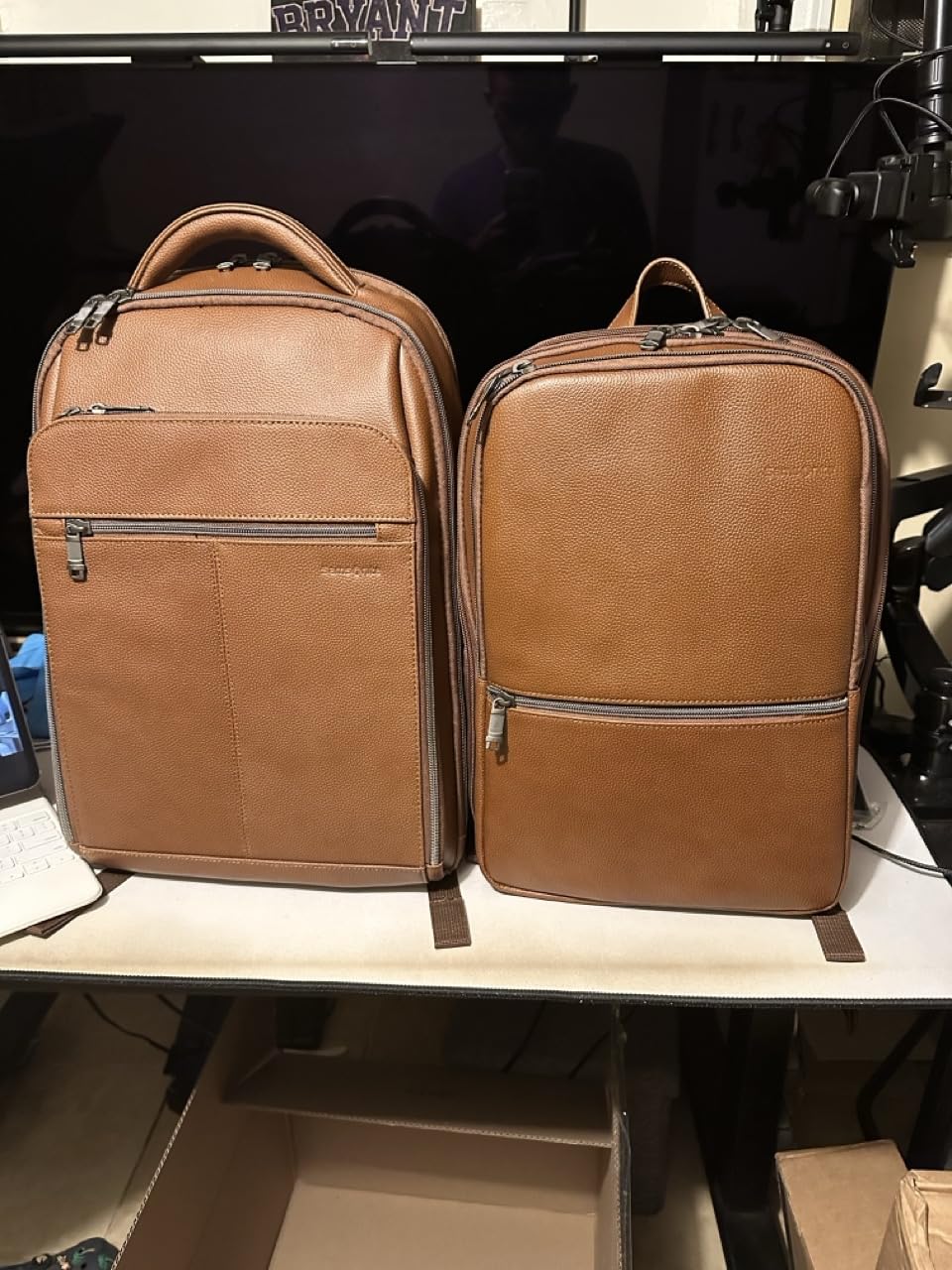 Samsonite Classic Leather Backpack, Cognac , One Size customer photo 2