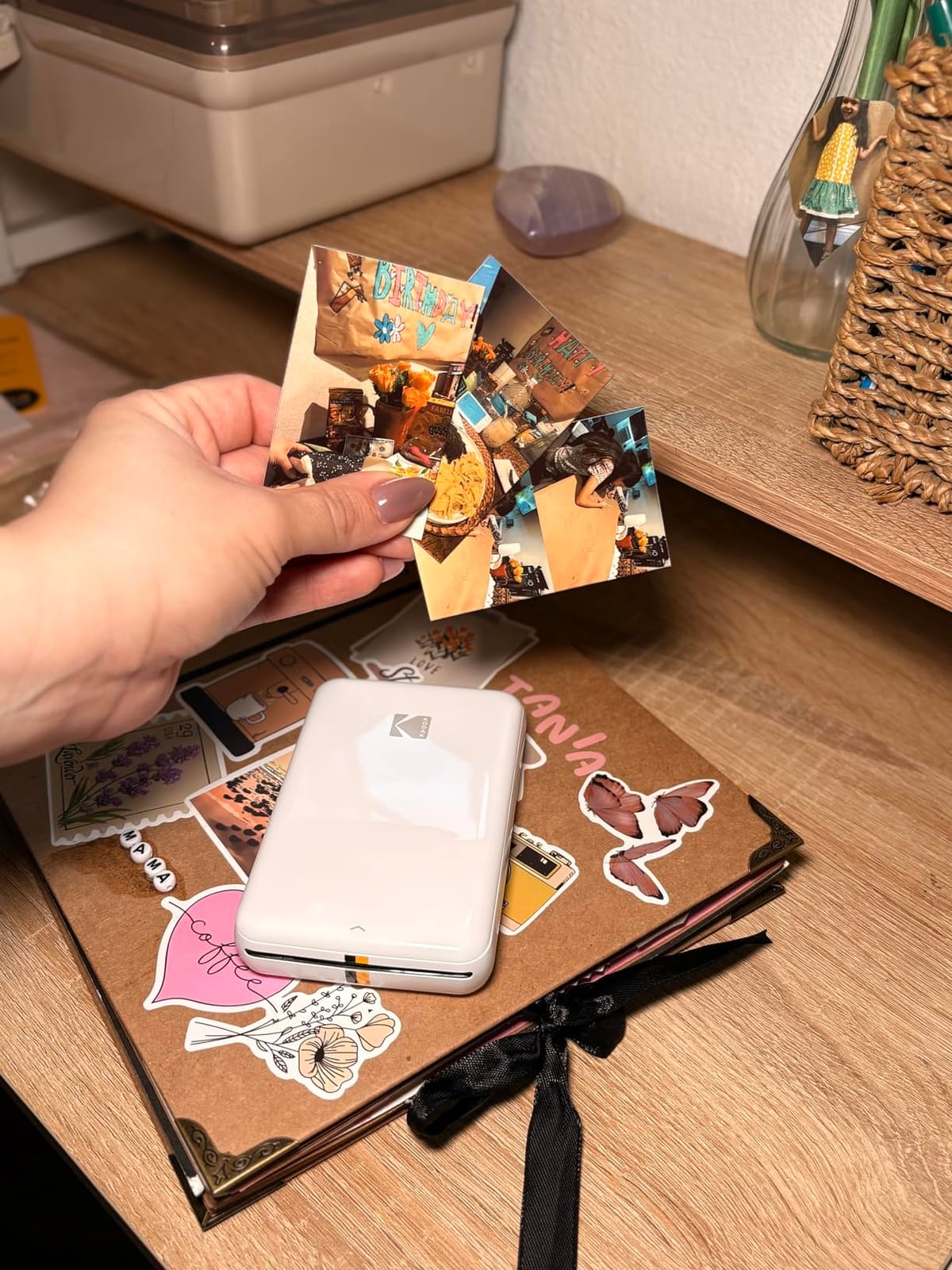 KODAK Step Instant Smartphone Photo Printer, Portable Mini Color Wireless Mobile Printer, Zink 2x3” (5.1x7.5 cm) Sticky-Back Photos, Bluetooth Compatible with iOS & Android Devices, Editing App, White customer photo 1