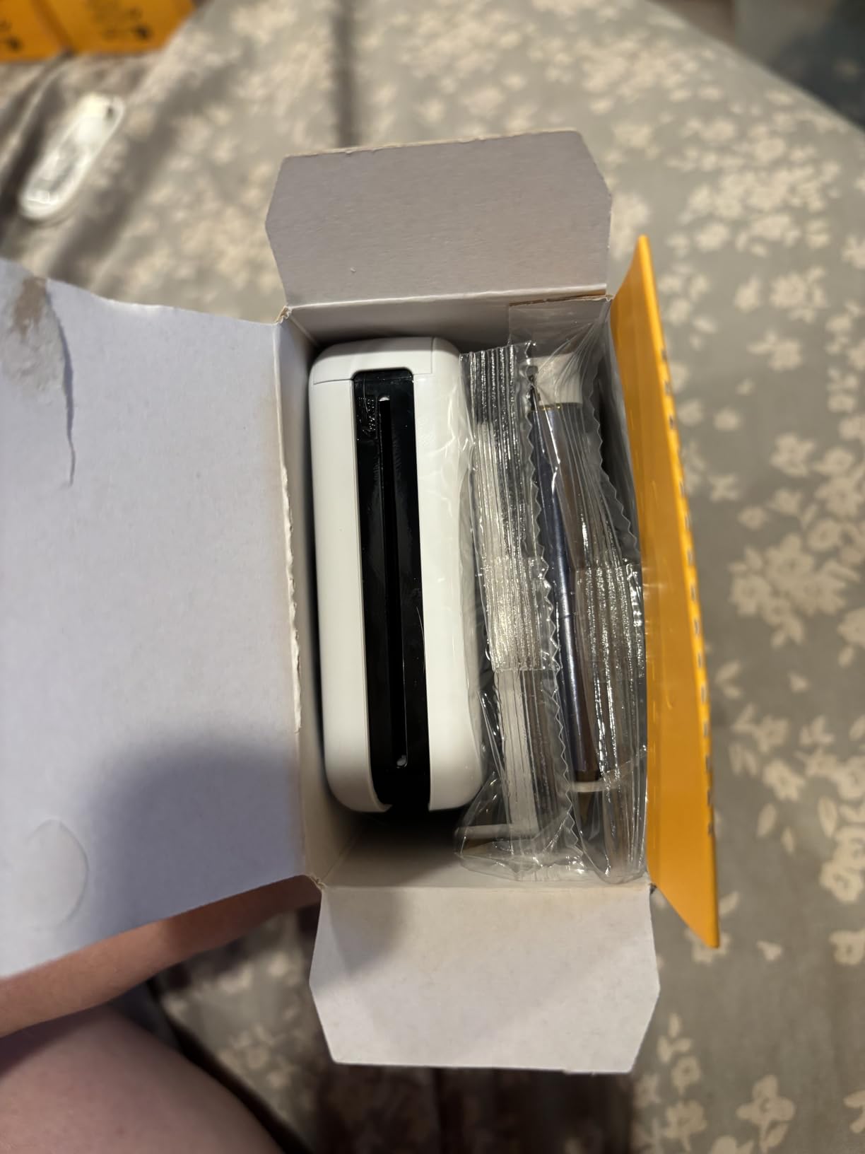 KODAK Mini 2 Retro 2x3 Portable Photo Printer, 4PASS, 38 Sheets, White customer photo 1