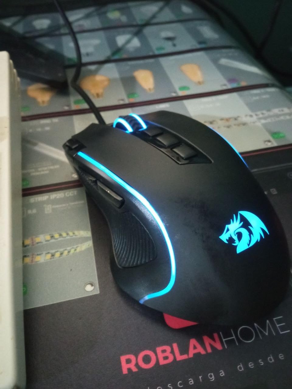 Redragon M612 Wired RGB Optical Gaming Mouse 8000 DPI Remapping Keys customer photo 1
