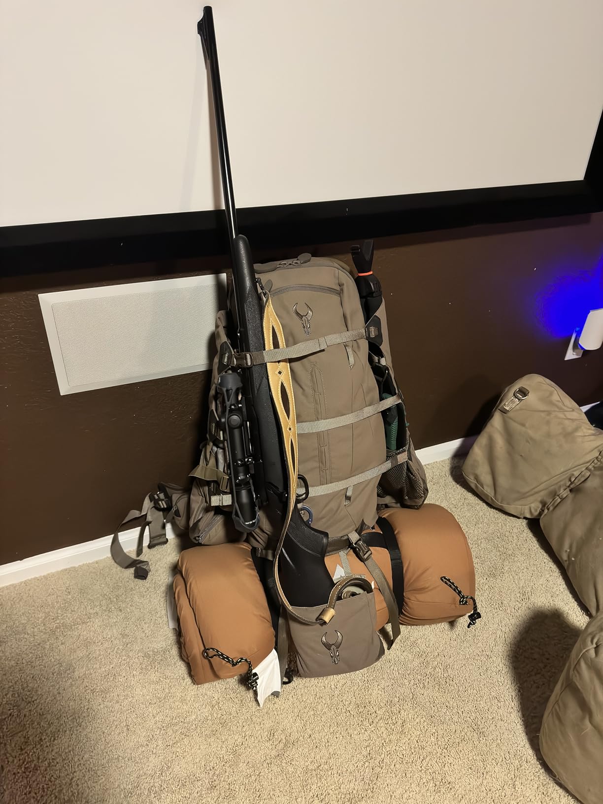 Badlands 2200 - Hunting Pack w/Built-In Meat Hauler | Featuring a quick-deploy meat shelf and supportive suspension to distribute heavy loads comfortably customer photo 2