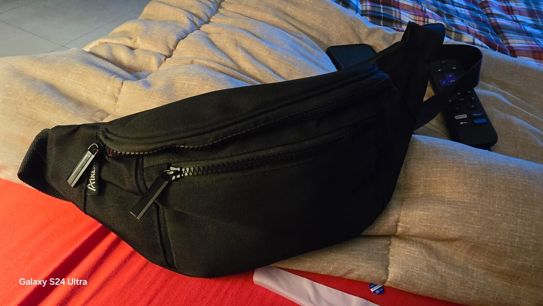 AIKENDO Fanny Pack for Men Women, Crossbody Waist Bag Pack Phone Bag customer photo 2