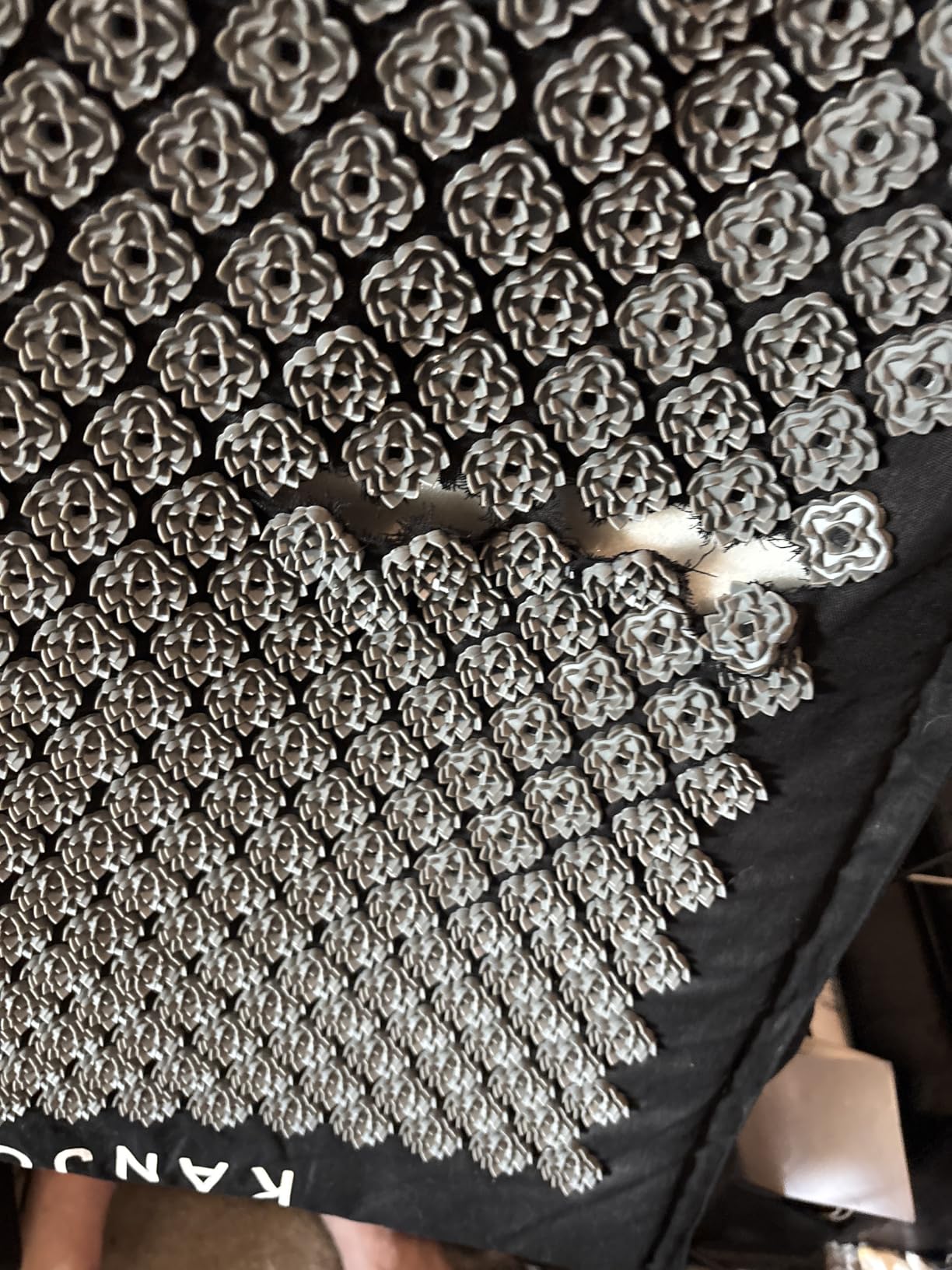 Kanjo Acupressure Mat and Pillow Set for Back Pain Relief & Neck Pain Relief, with Pressure Points for Muscle Pain Relief with Travel Bag - Black XL customer photo 1