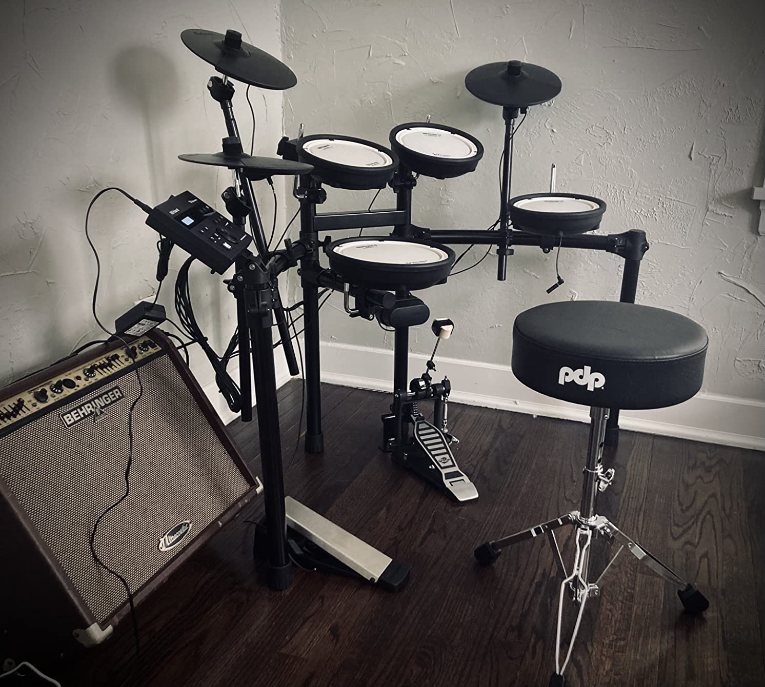 Roland TD-07DMK Electronic V-Drums Kit customer photo 1