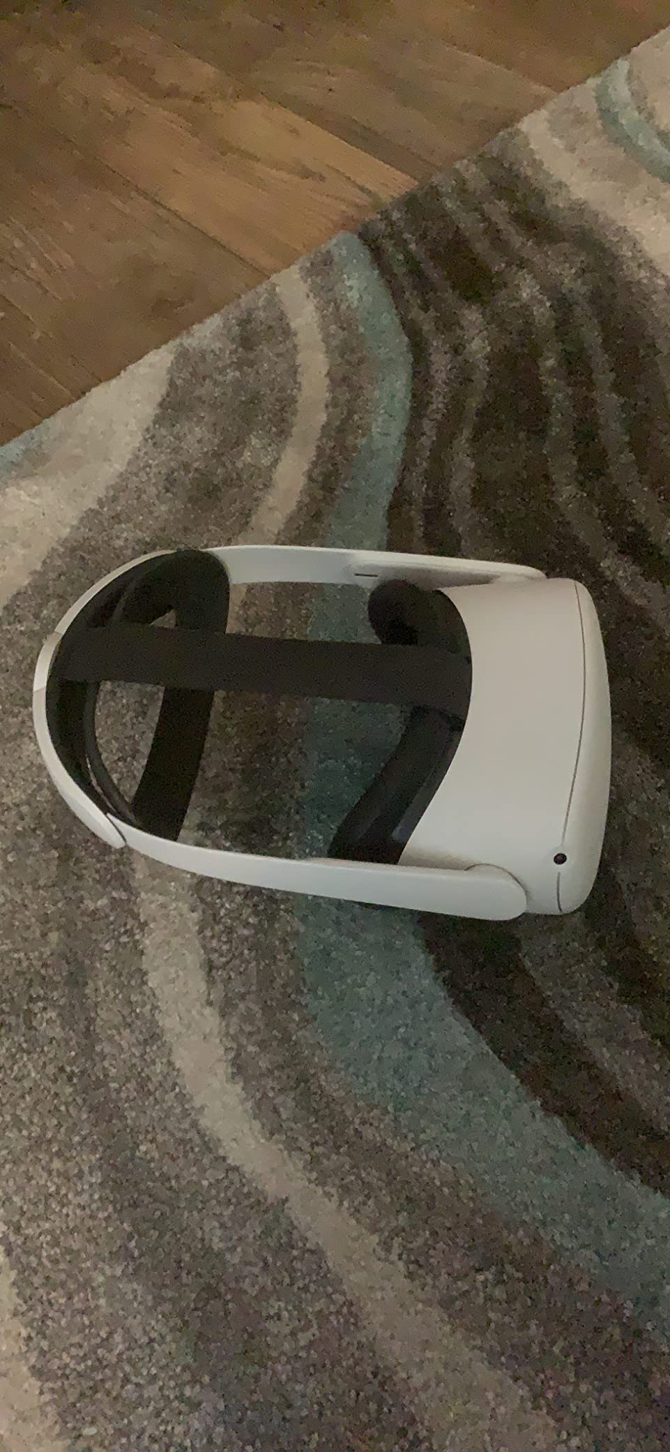 Meta Quest 2 — Advanced All-In-One Virtual Reality Headset — 256 GB customer photo 2
