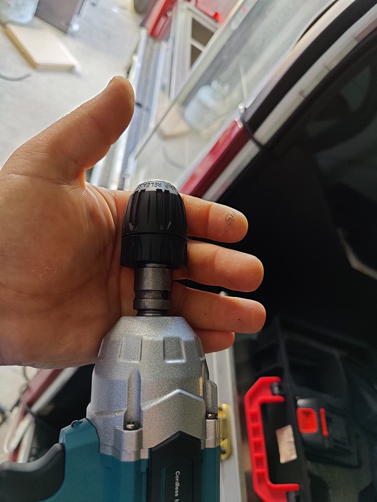 Seesii Cordless Impact Wrench 1/2 inch, High Torque 479 Ft-lbs(650Nm) Brushless Impact Gun,2500RPM w/2x4.0 Battery, 6 Sockets,8 Drill Bits, High Torque Power Impact Driver for Car Home,WH6 Lite customer photo 1
