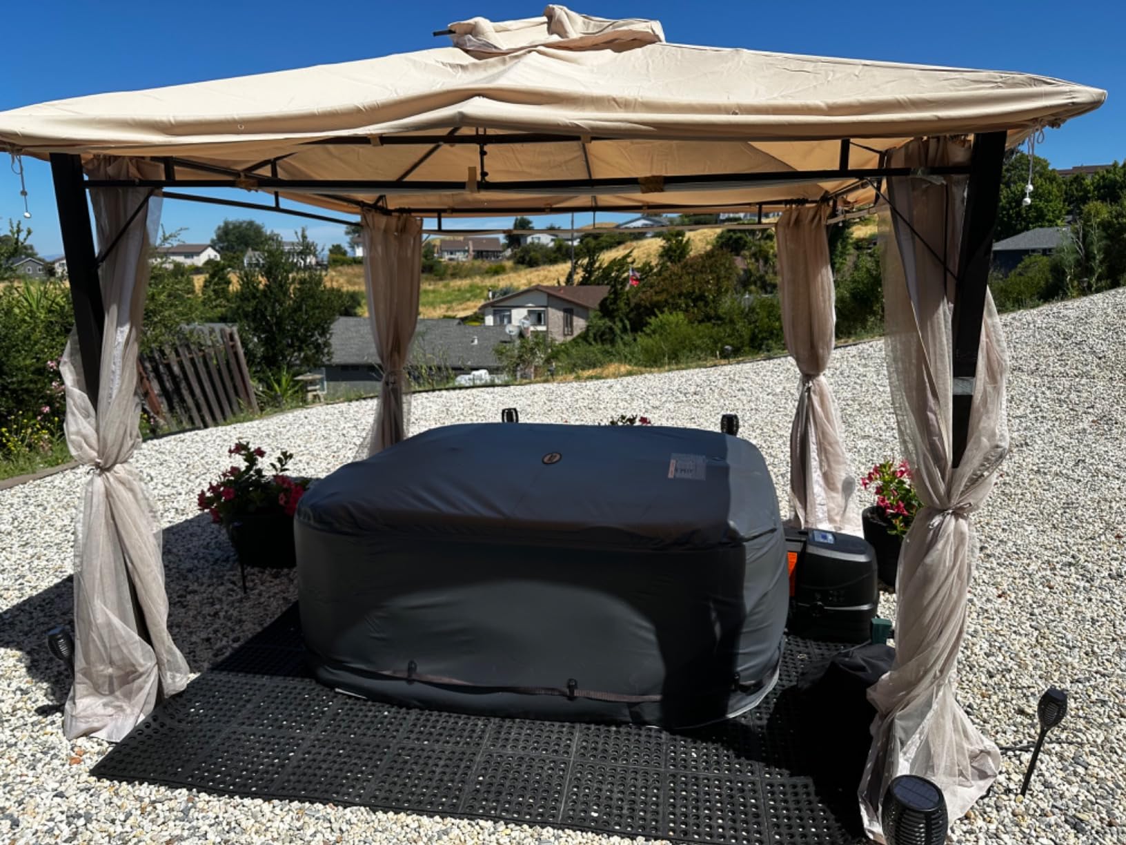 INTEX PureSpa 6 Person Inflatable Hot Tub with Energy-Efficient Spa Cover customer photo 2