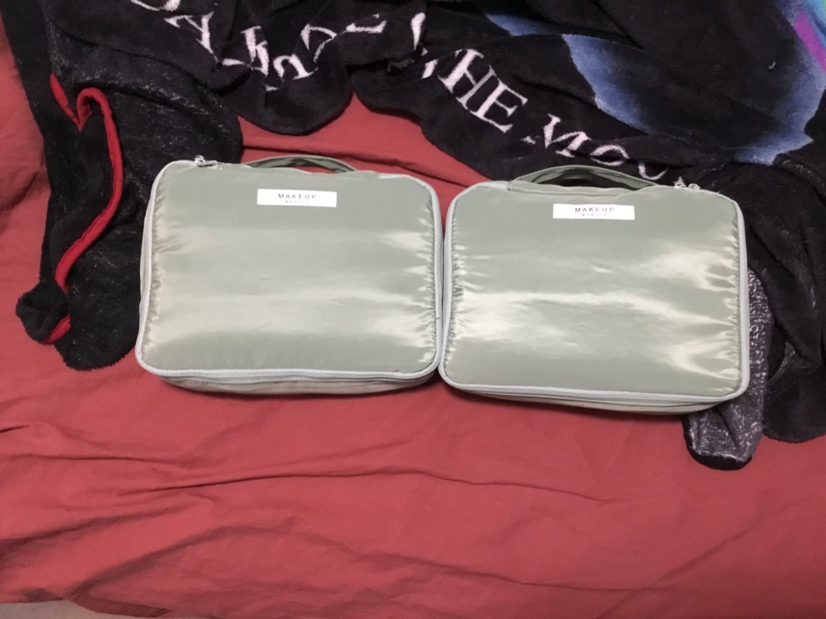 Queboom Travel Makeup Bag Cosmetic Bag Toiletry Bag for Women & Men, Green customer photo 1