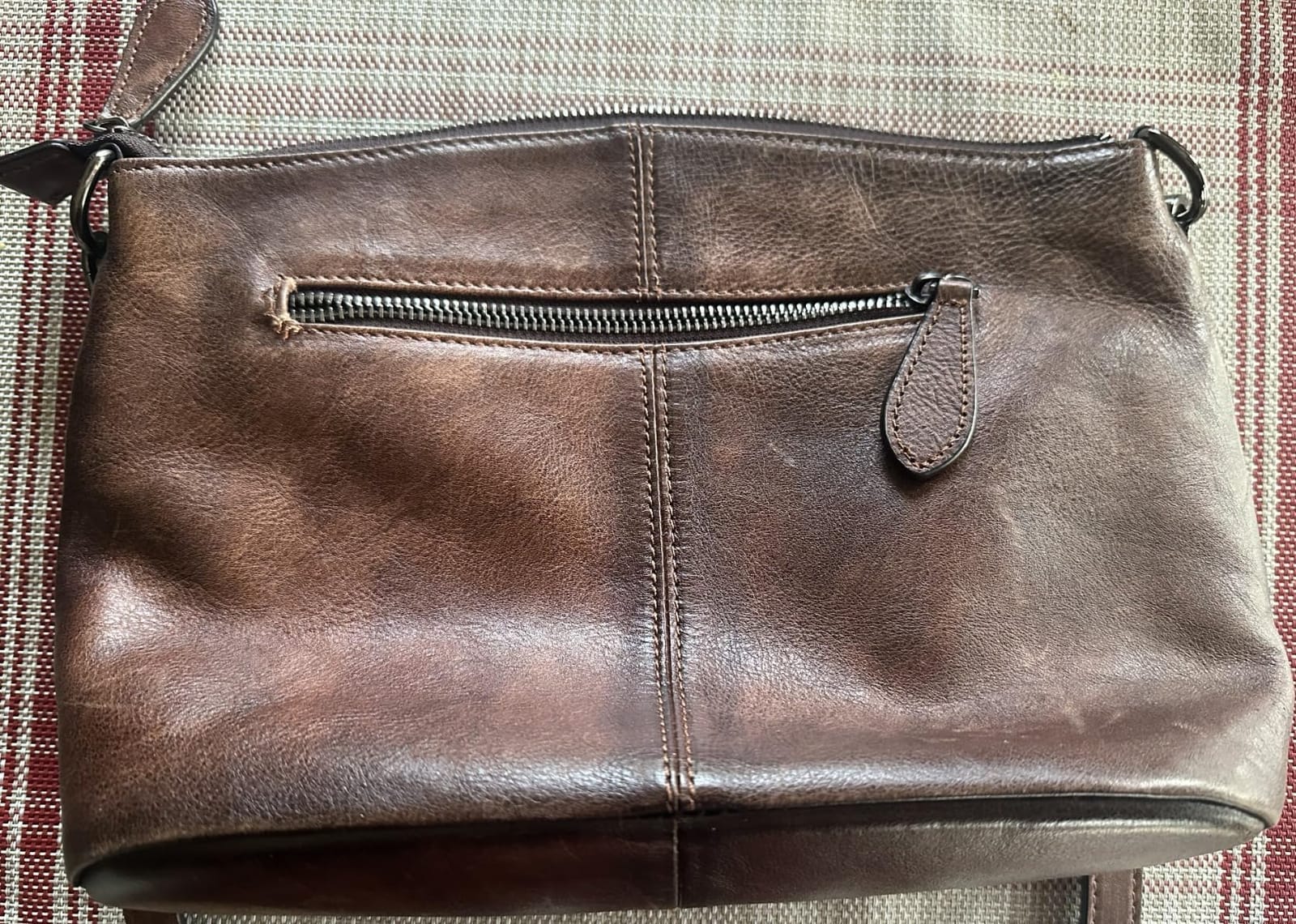 HESHE Leather Crossbody Bags for Women Vintage Shoulder Handbag for Travel customer photo 2