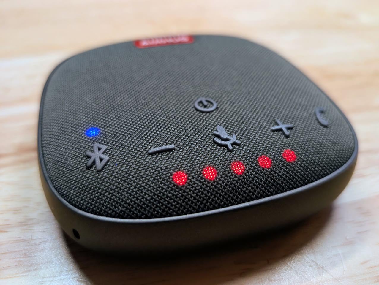 AIRHUG Conference Speaker and Microphone, Bluetooth & USB Speakerphone customer photo 2