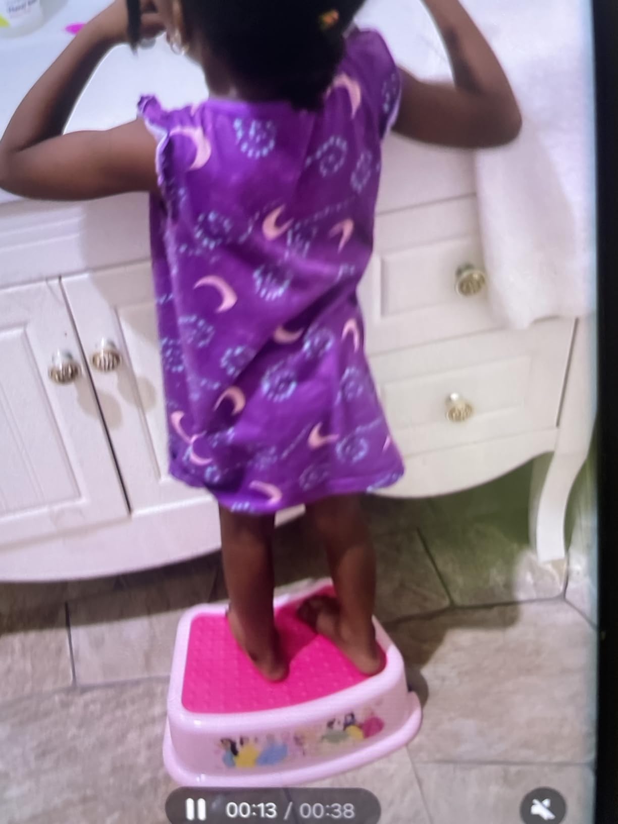 Disney Princess Loving Life Step Stool - Kids Step Stool, Potty Training, Non-Slip, Bathroom, Kitchen, Lightweight customer photo 1