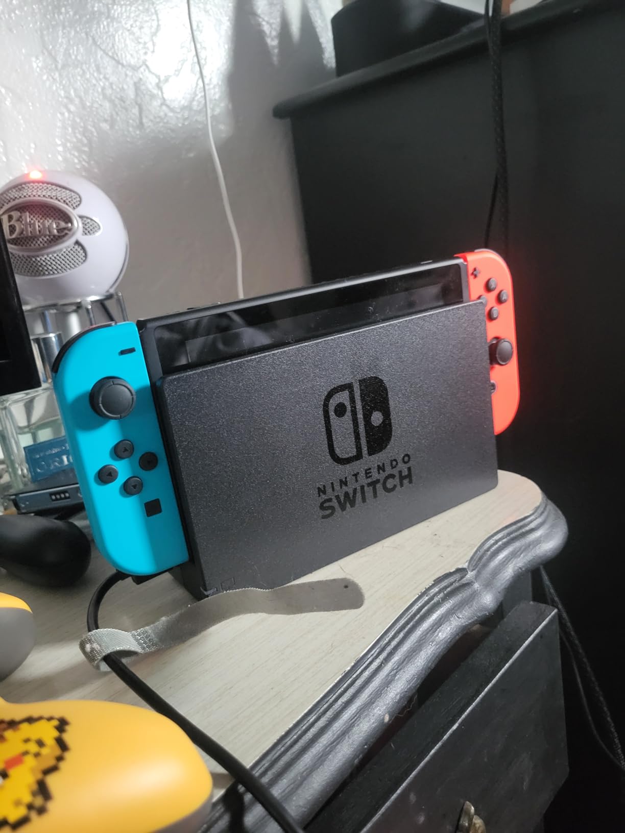 Nintendo Switch with Neon Blue and Neon Red Joy-Con - Handheld Gaming Console customer photo 2