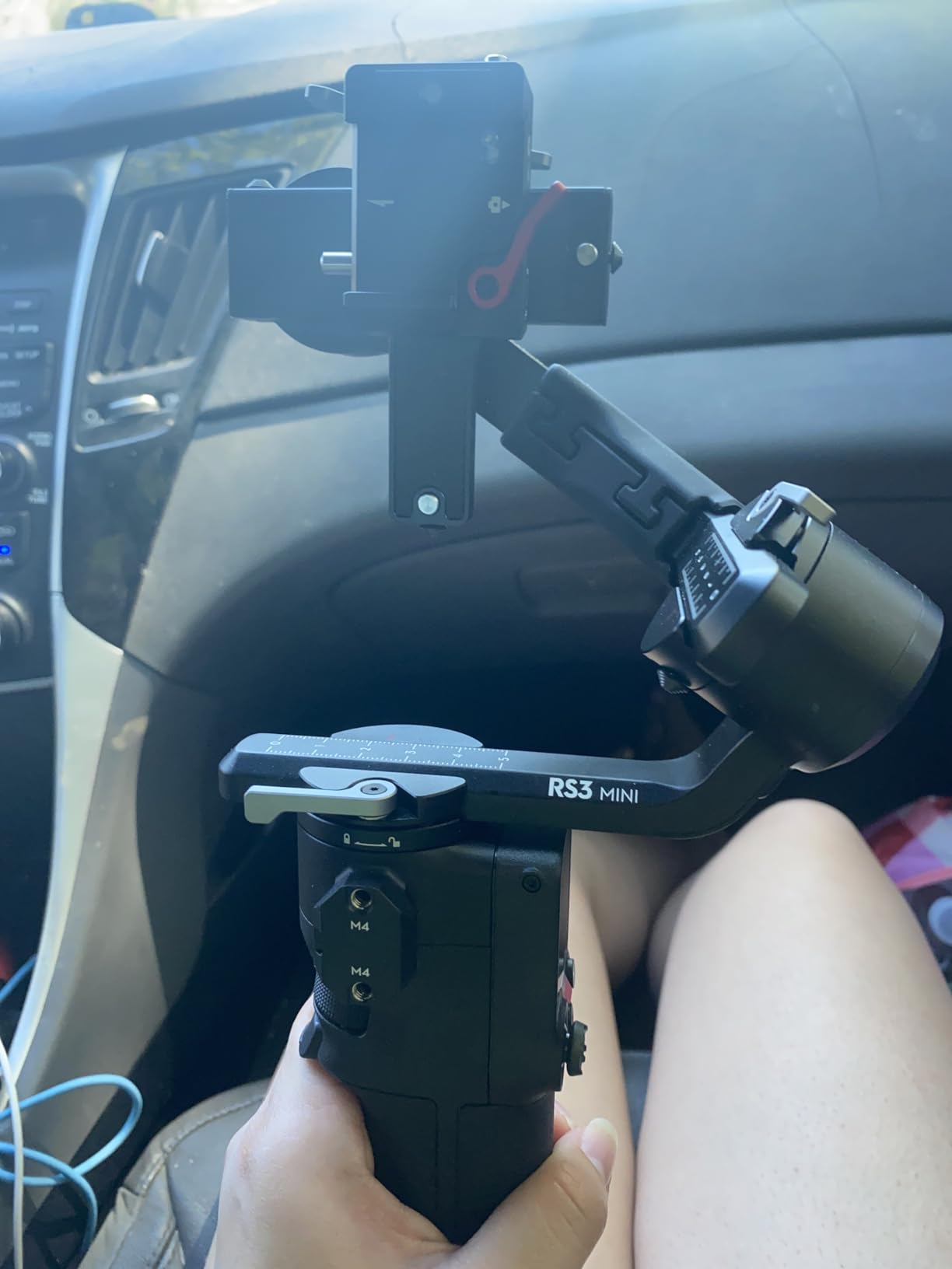 DJI RS 3 Mini, Camera Gimbal Stabilizer, Canon/Sony/Nikon/Fujifilm customer photo 2