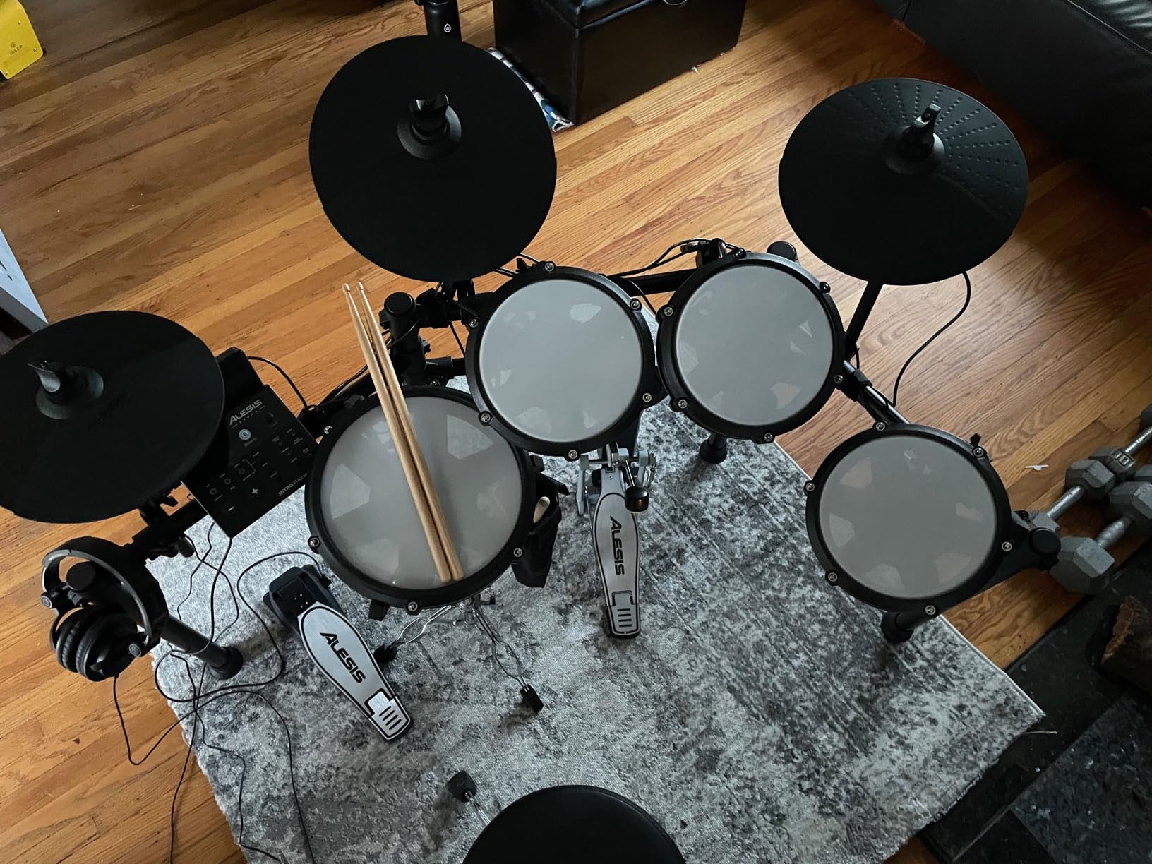 Alesis Nitro Max Electric Drum Set customer photo 2
