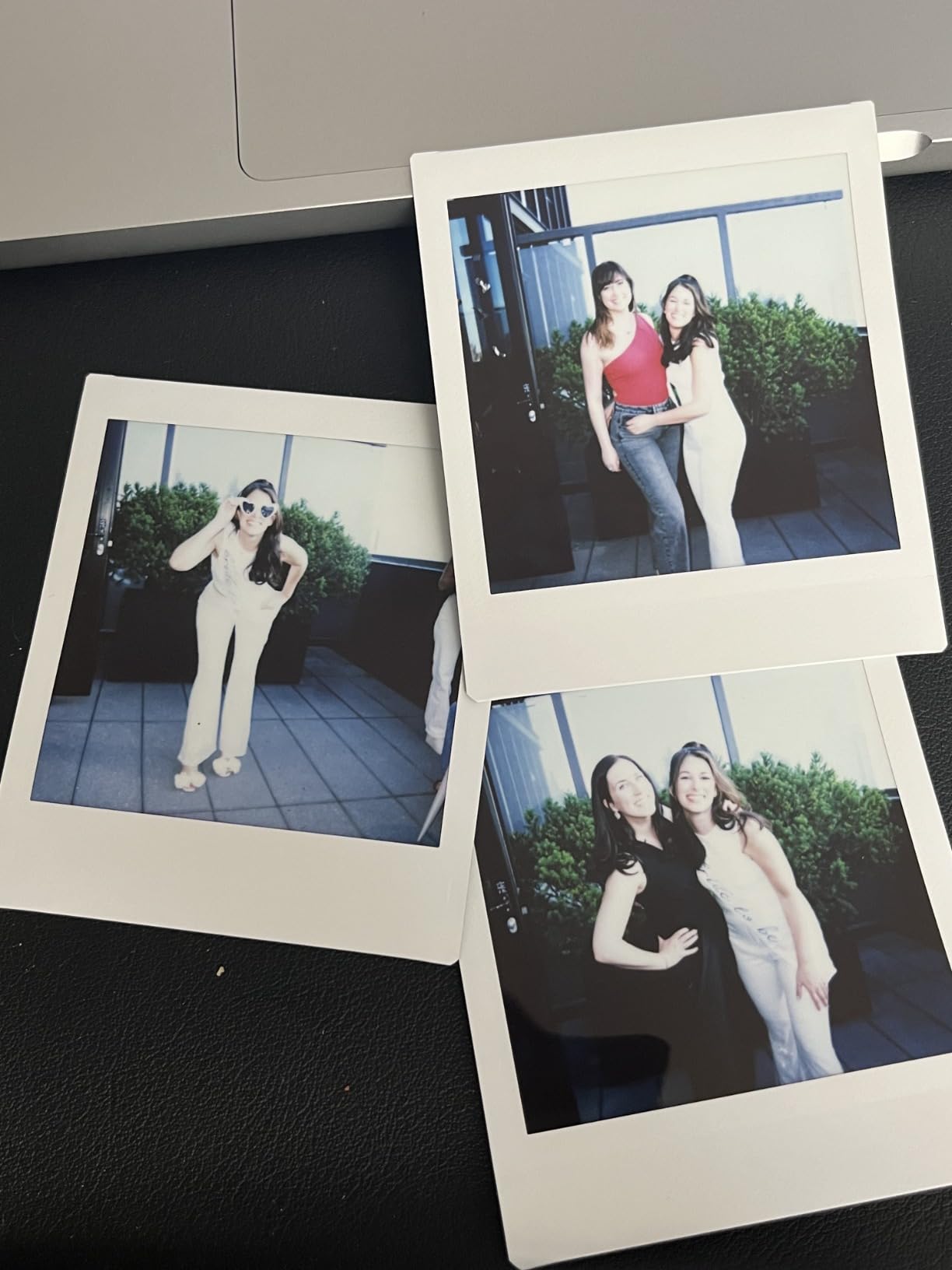 INSTAX SQ40 Instant Camera, Black Textured Finish customer photo 1