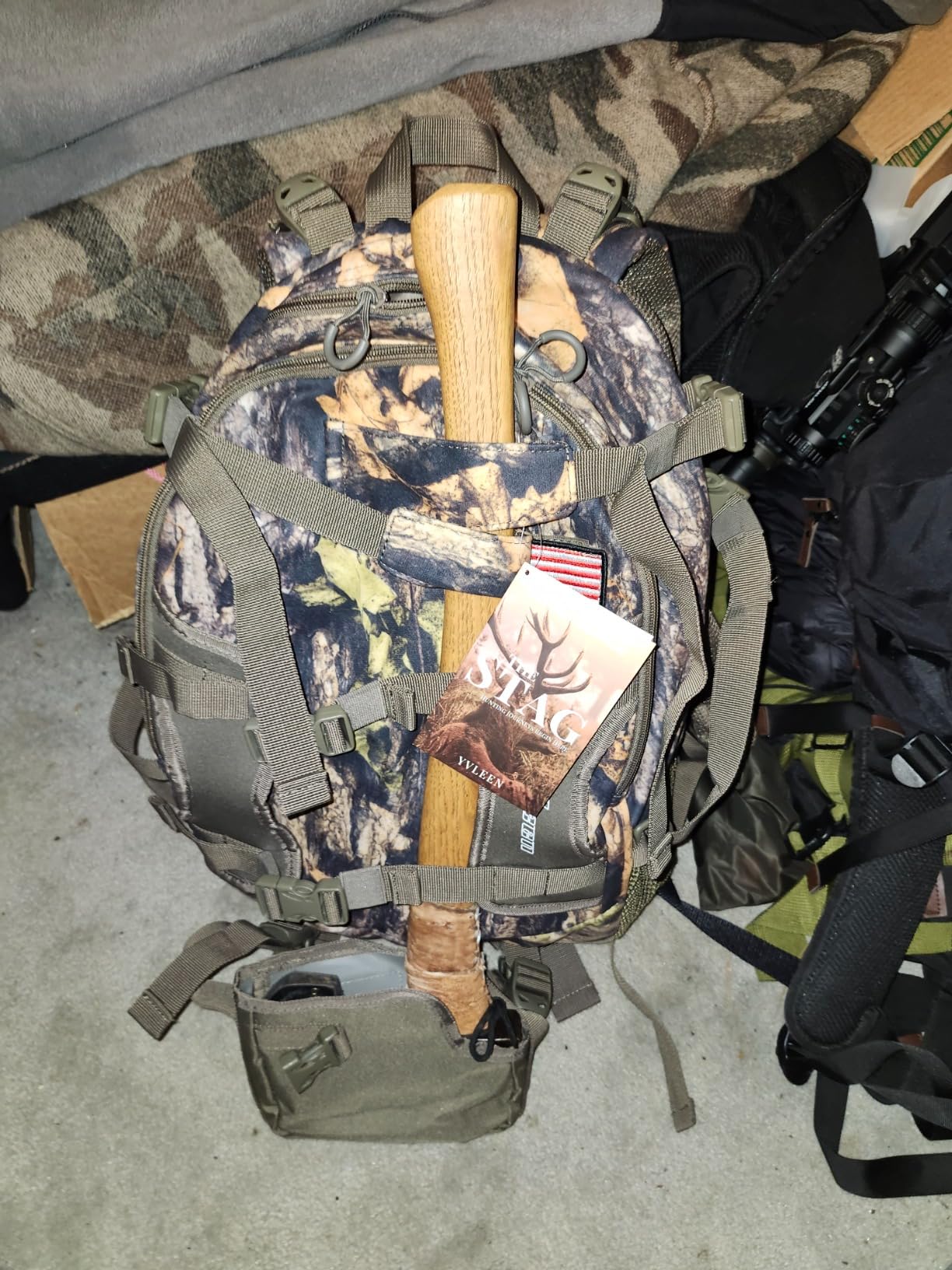 YVLEEN Hunting Backpack, Waterproof Camo Hunting Packs for Men, Durable Large Capacity Hunting Day Pack for Rifle Bow Gun customer photo 2