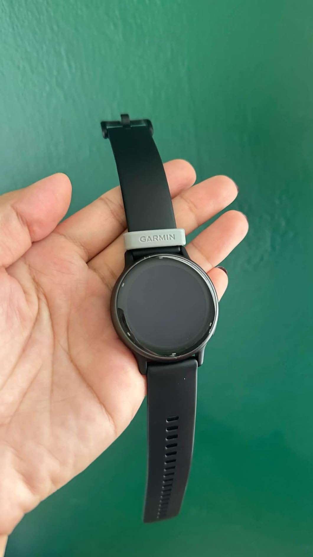 Garmin vívoactive® 5, Health & Fitness GPS Smartwatch, 42mm, Black customer photo 1