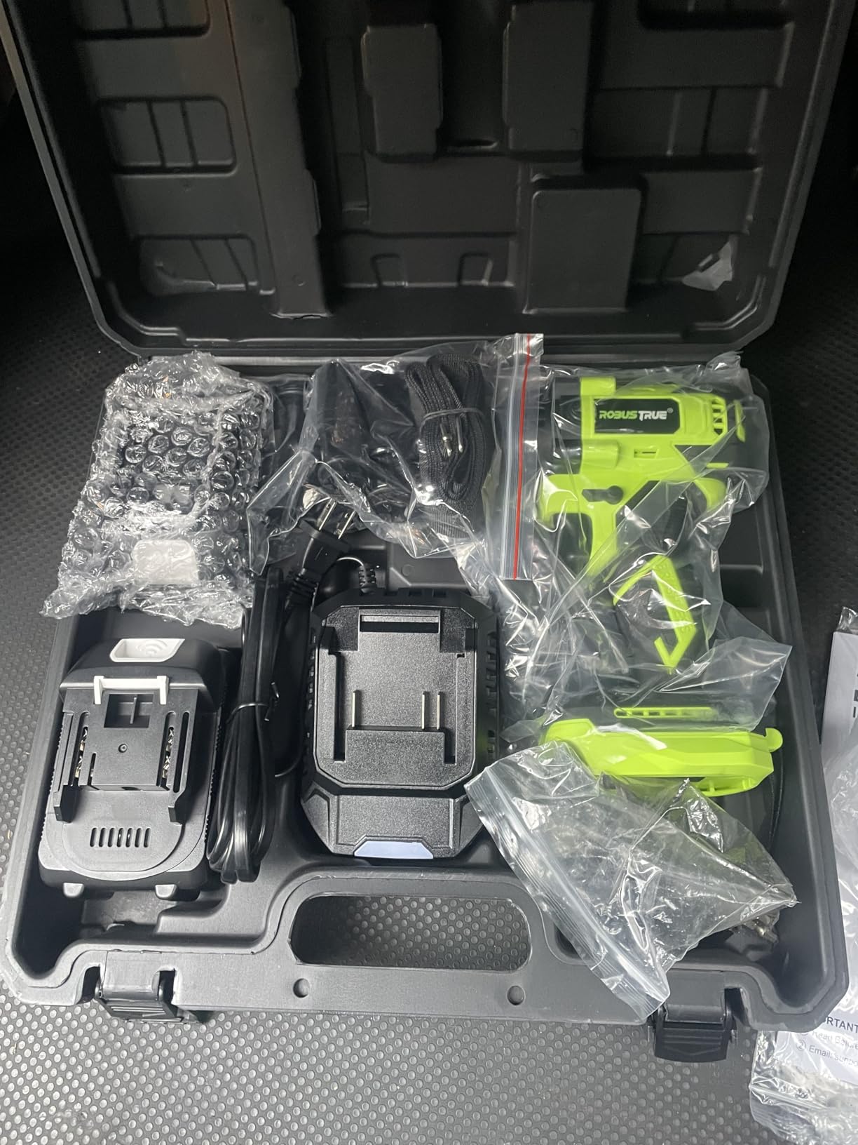 Robustrue Cordless Impact Wrench, 590Ft-lbs (800N.m) Brushless 1/2 inch, 2800RPM High Torque Impact Gun, 2x 4.0Ah Battery, Charger, 4 Sockets, Electric Impact Wrench for Car Home customer photo 2