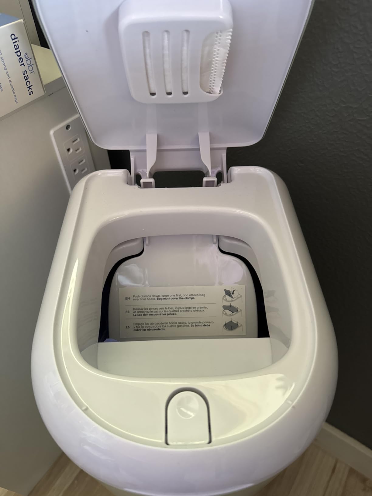 Diaper Genie Platinum Pail customer photo 2
